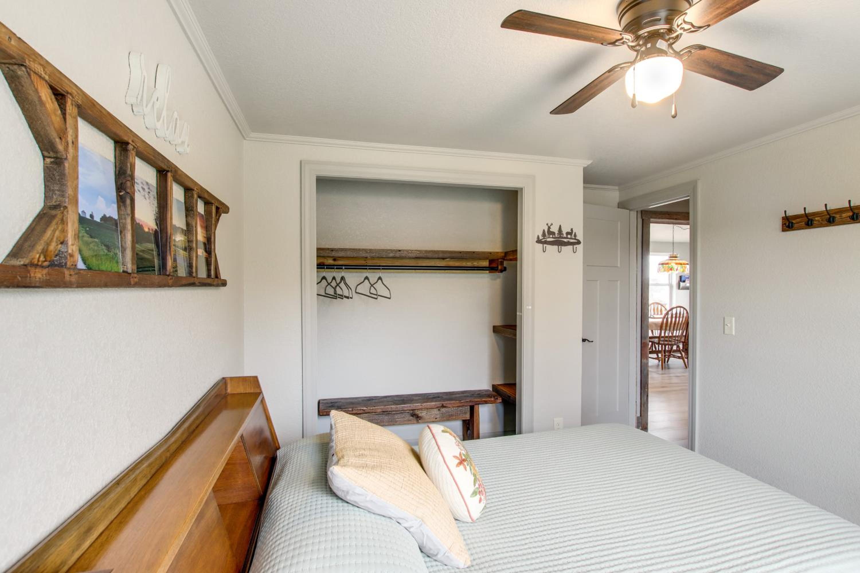 Newly Updated Countryside Home in South Gorin!