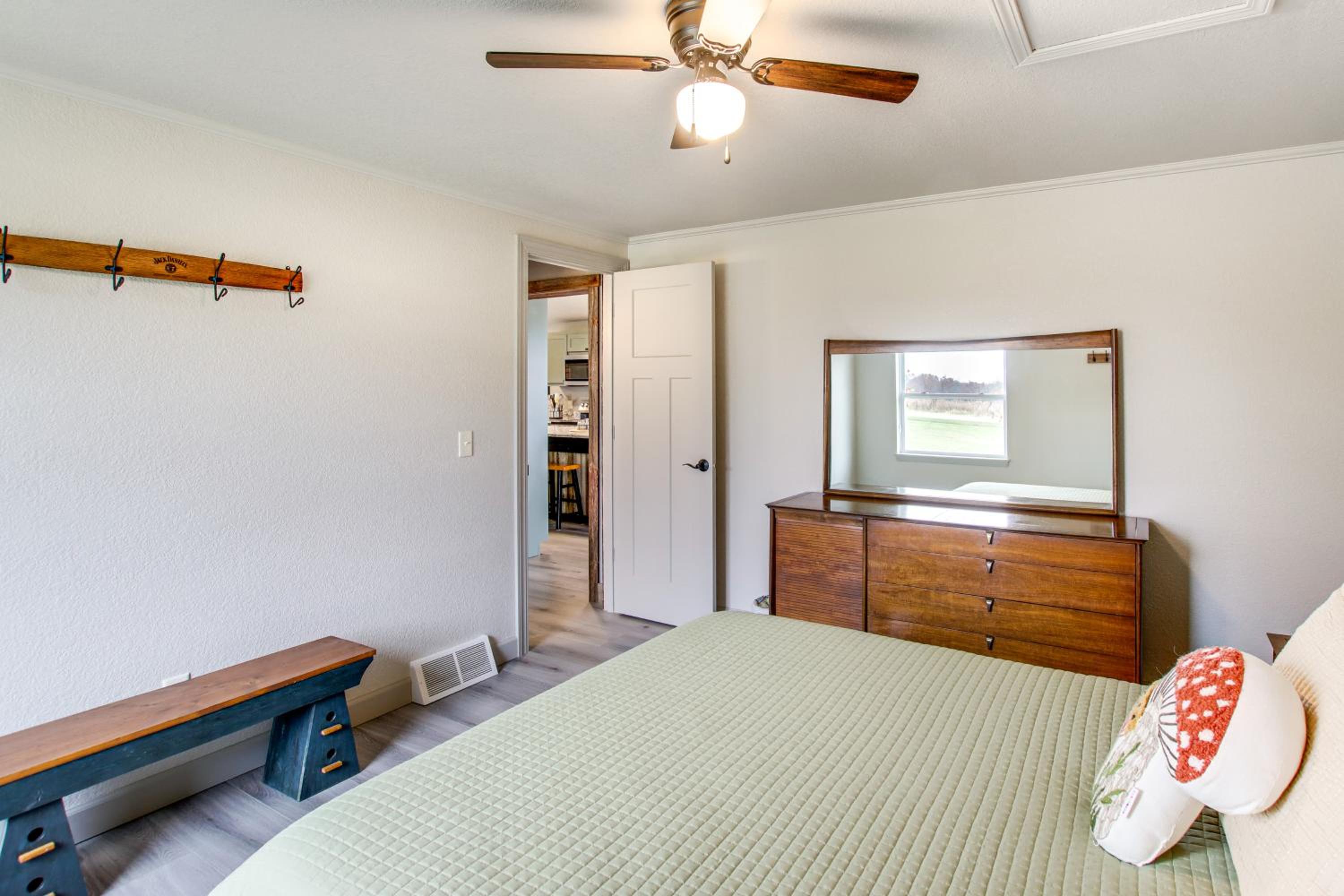 Newly Updated Countryside Home in South Gorin!