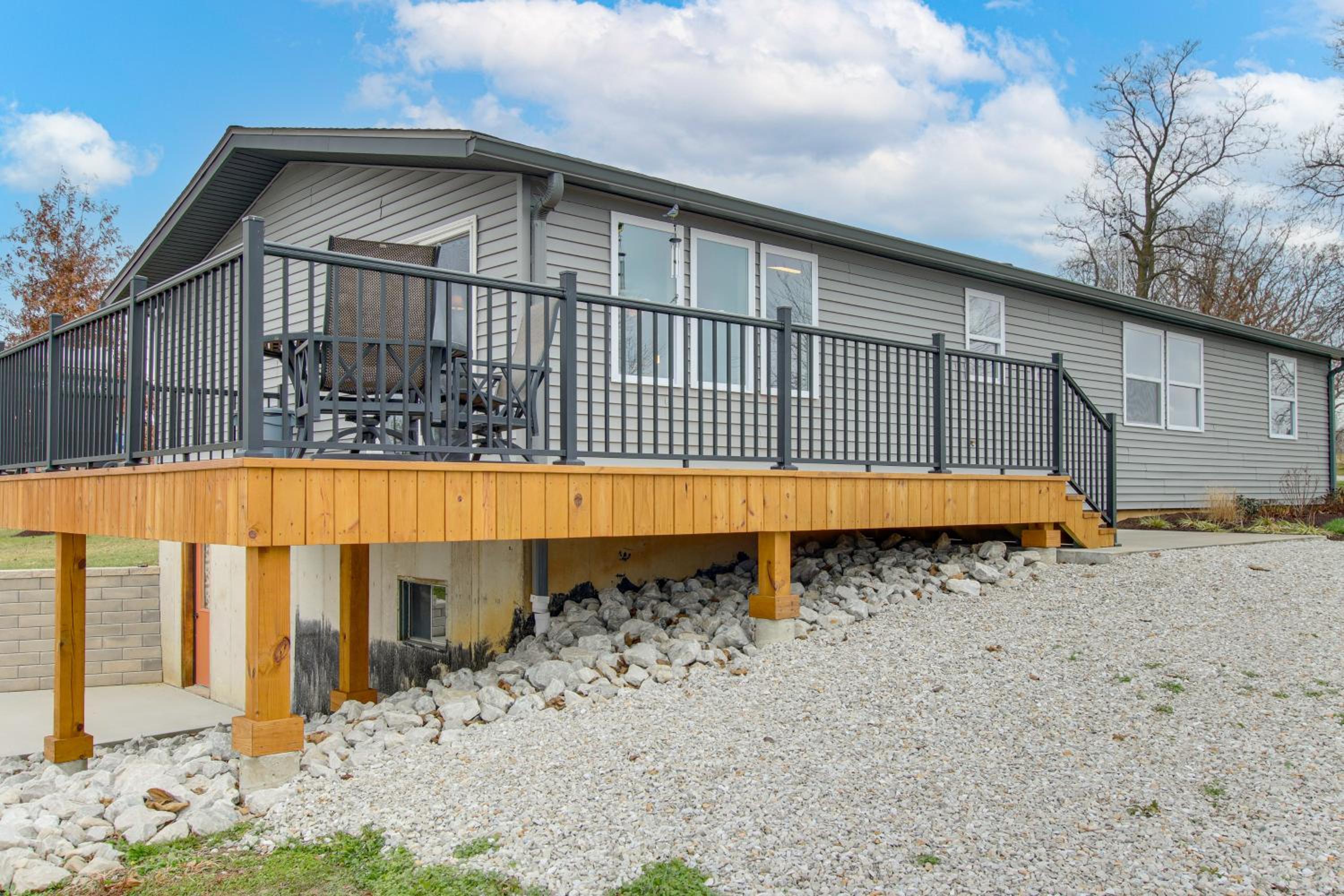 Newly Updated Countryside Home in South Gorin!
