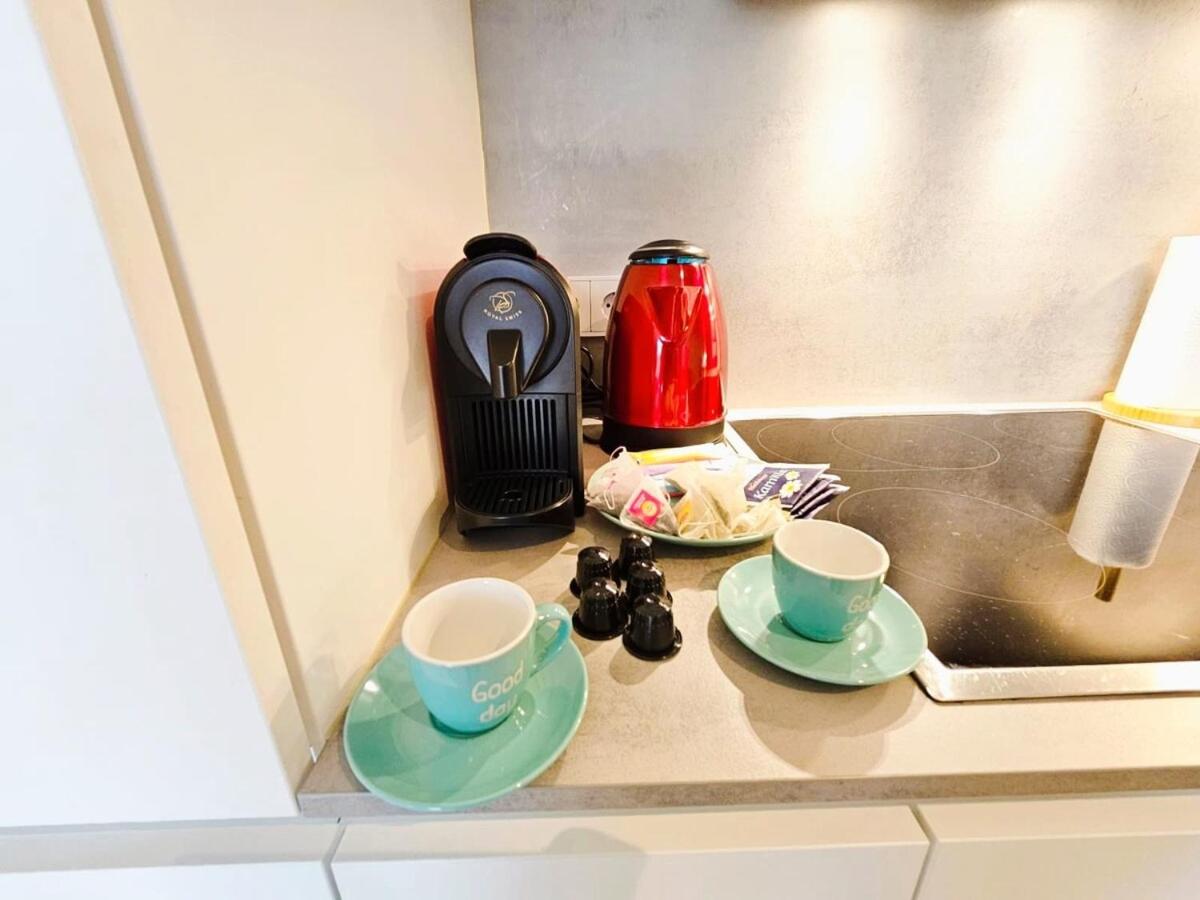 Warm&Bright 1BR Flat with terrace and parking