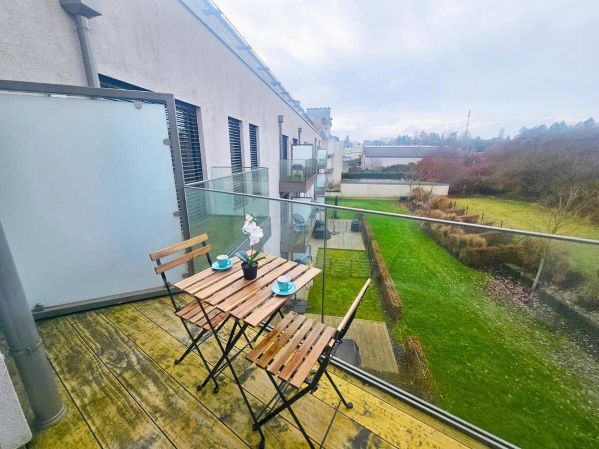 Warm&Bright 1BR Flat with terrace and parking