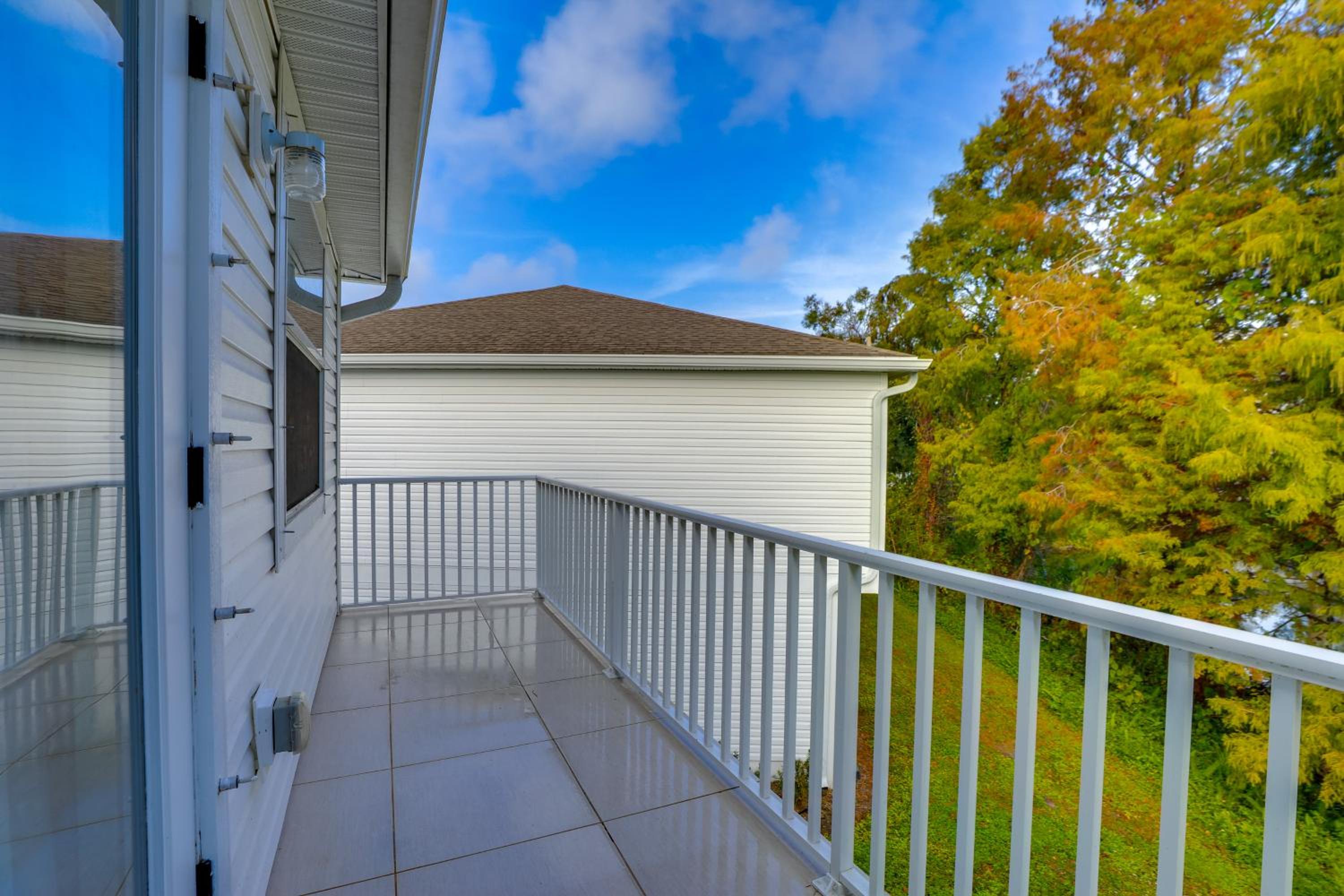 3 Mi to Riverwalk Family Gem in Gated Community!