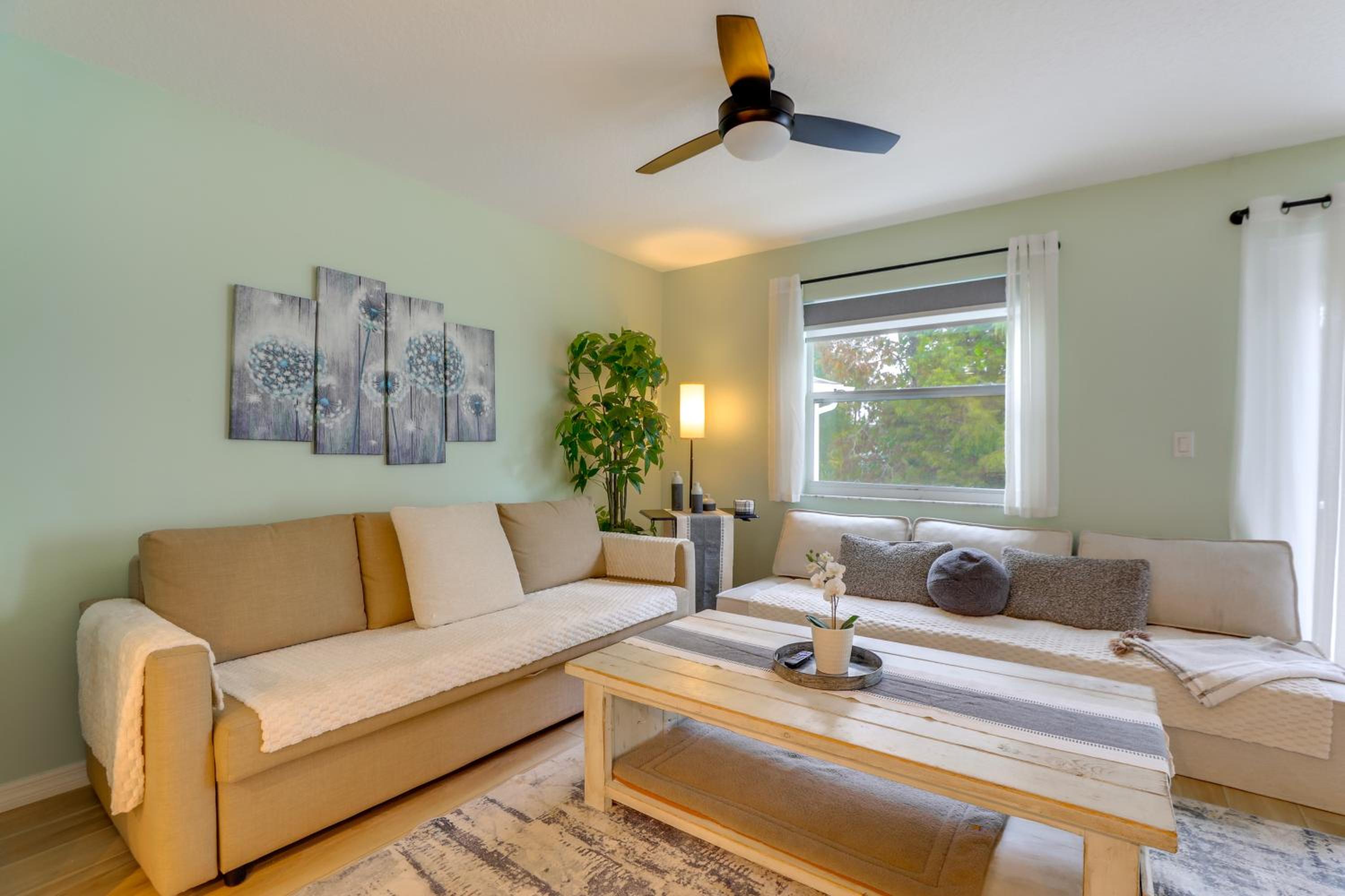 3 Mi to Riverwalk Family Gem in Gated Community!