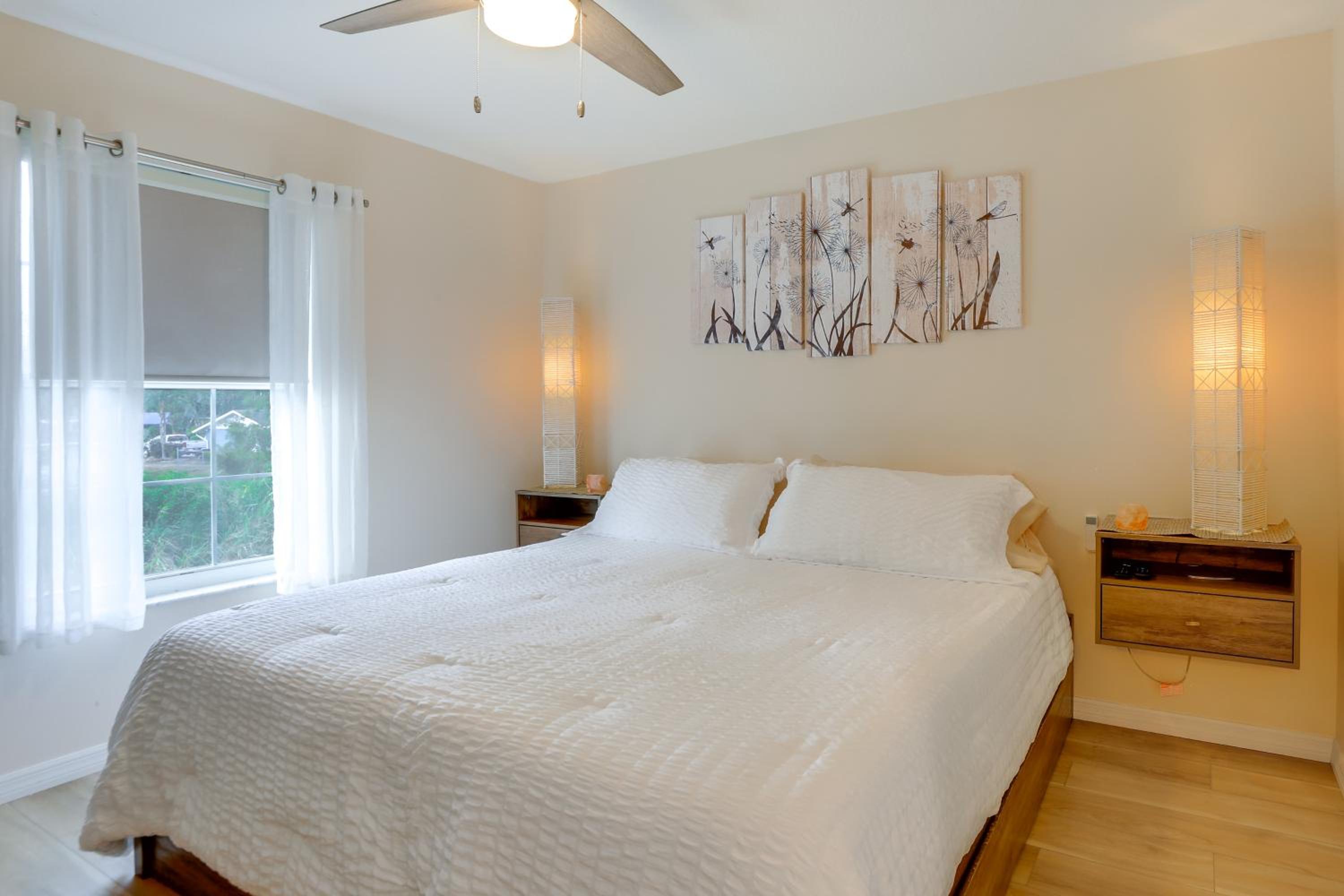 3 Mi to Riverwalk Family Gem in Gated Community!