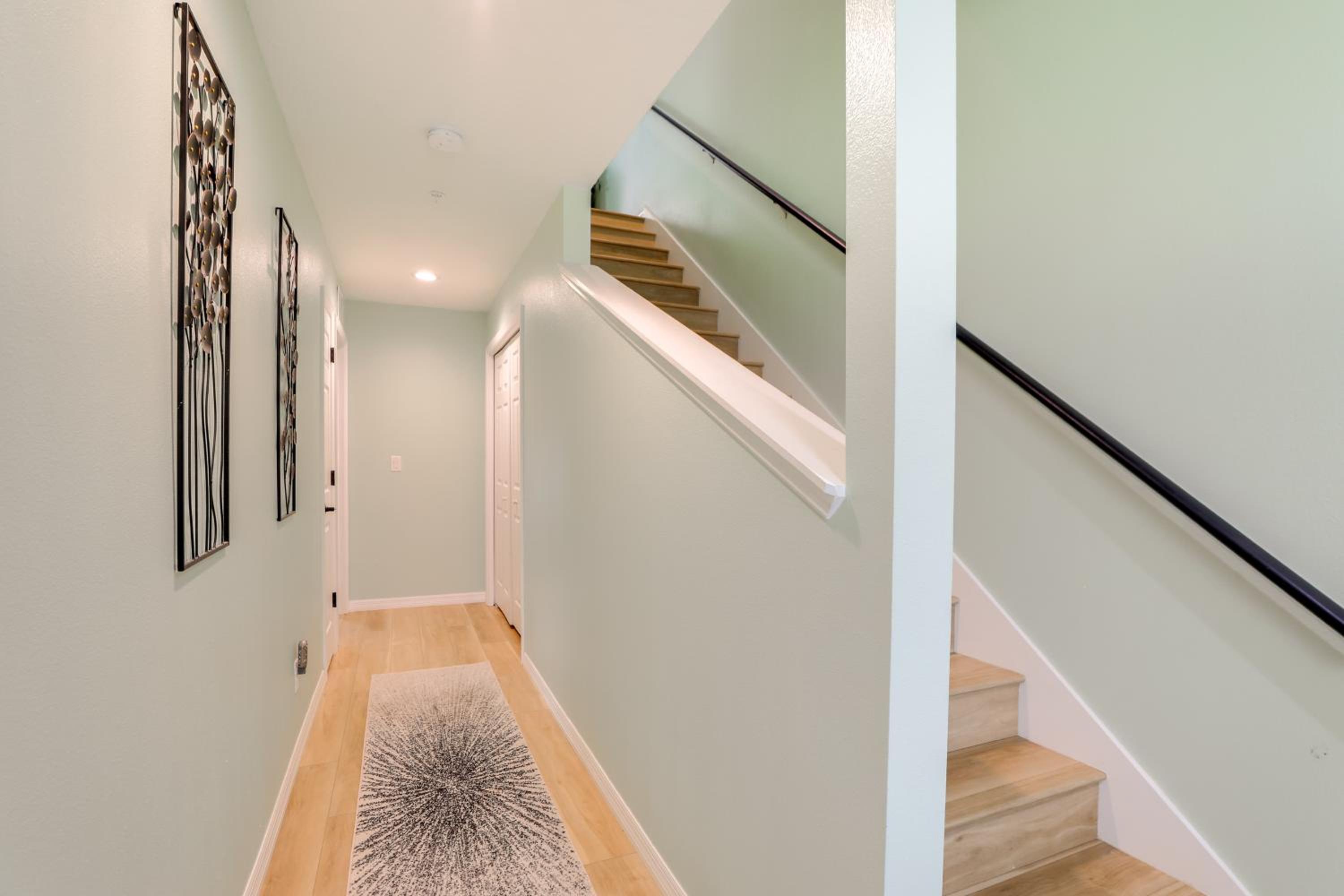 3 Mi to Riverwalk Family Gem in Gated Community!