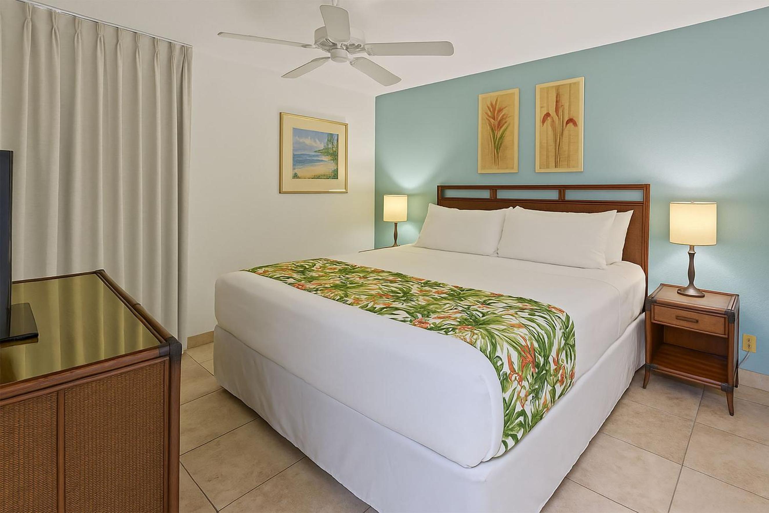 Kamaole Sands 7-206 - Renovated, Courtyard Views, Steps to the Beach, AC
