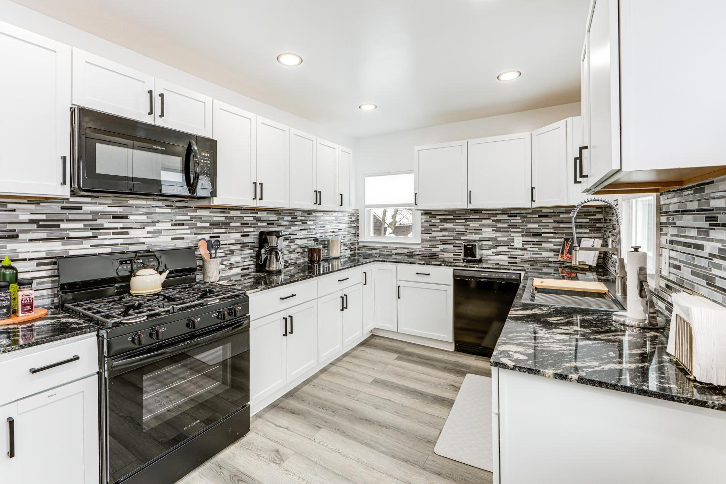 Walkable and Modern! Syracuse Home Near Campus