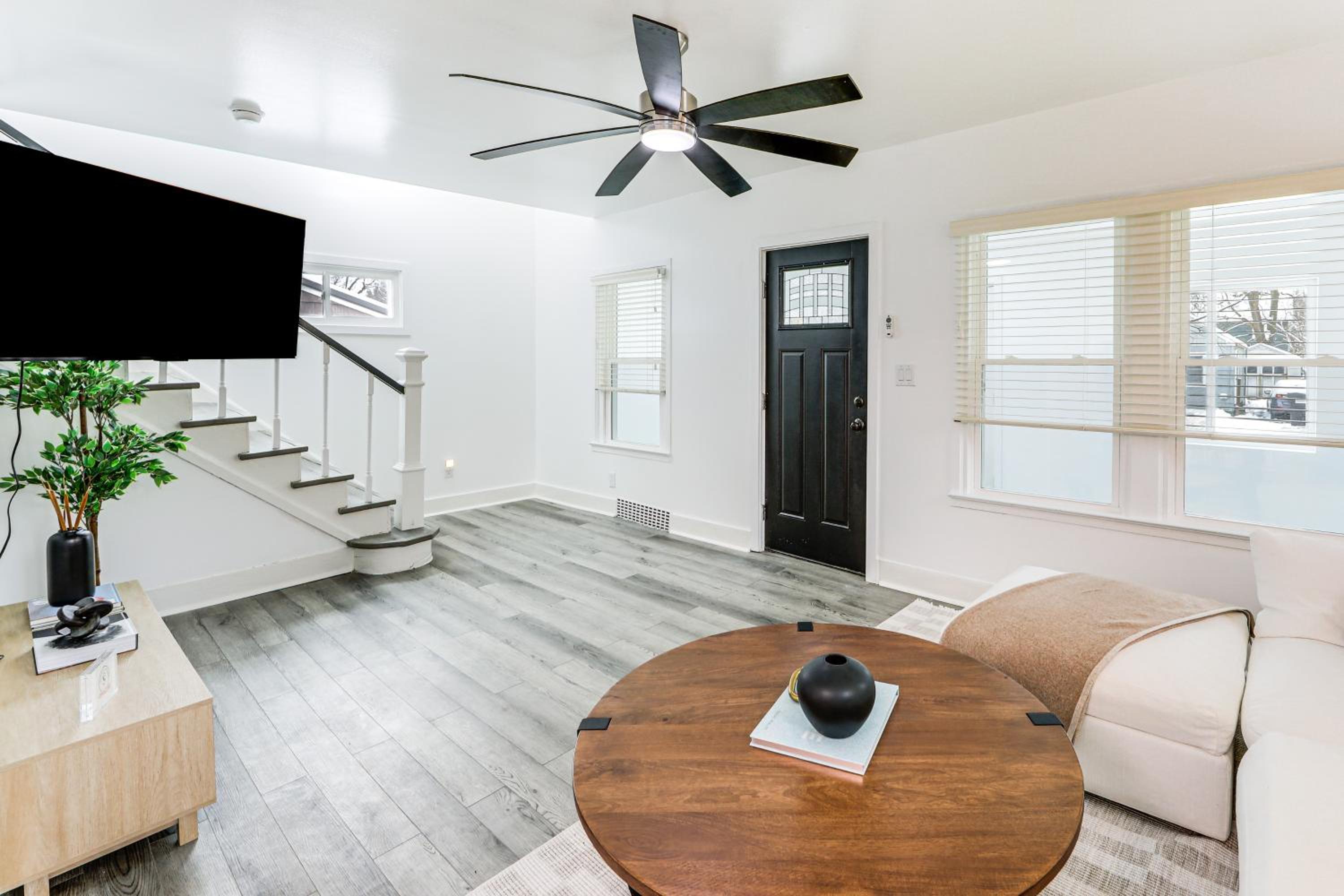 Walkable and Modern! Syracuse Home Near Campus