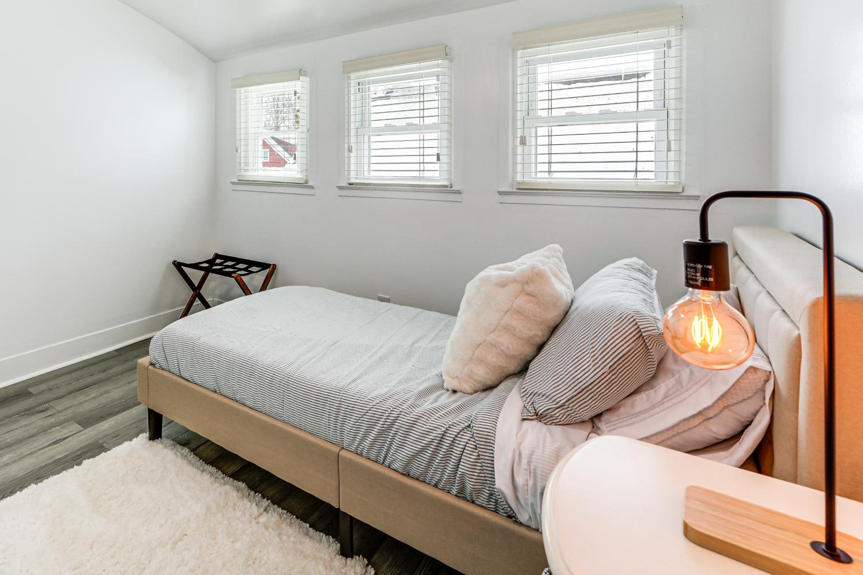 Walkable and Modern! Syracuse Home Near Campus