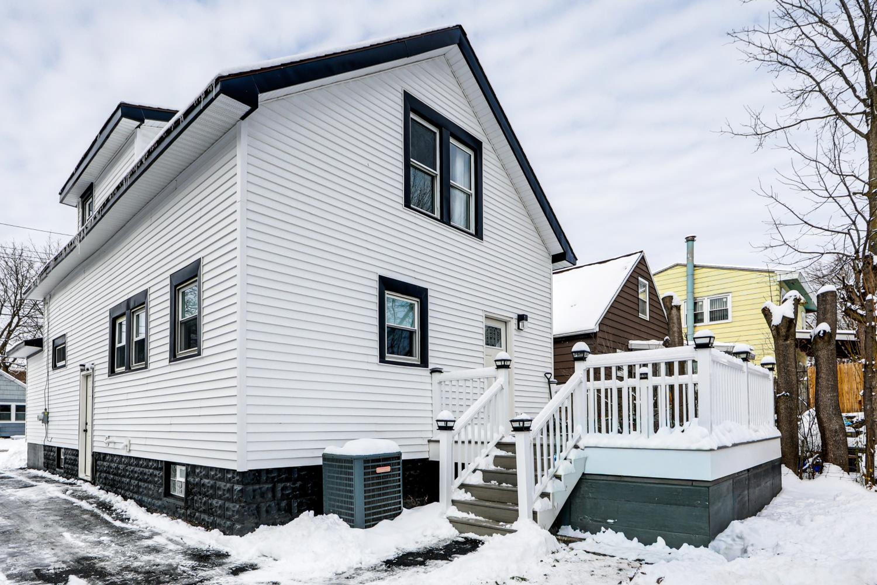 Walkable and Modern! Syracuse Home Near Campus