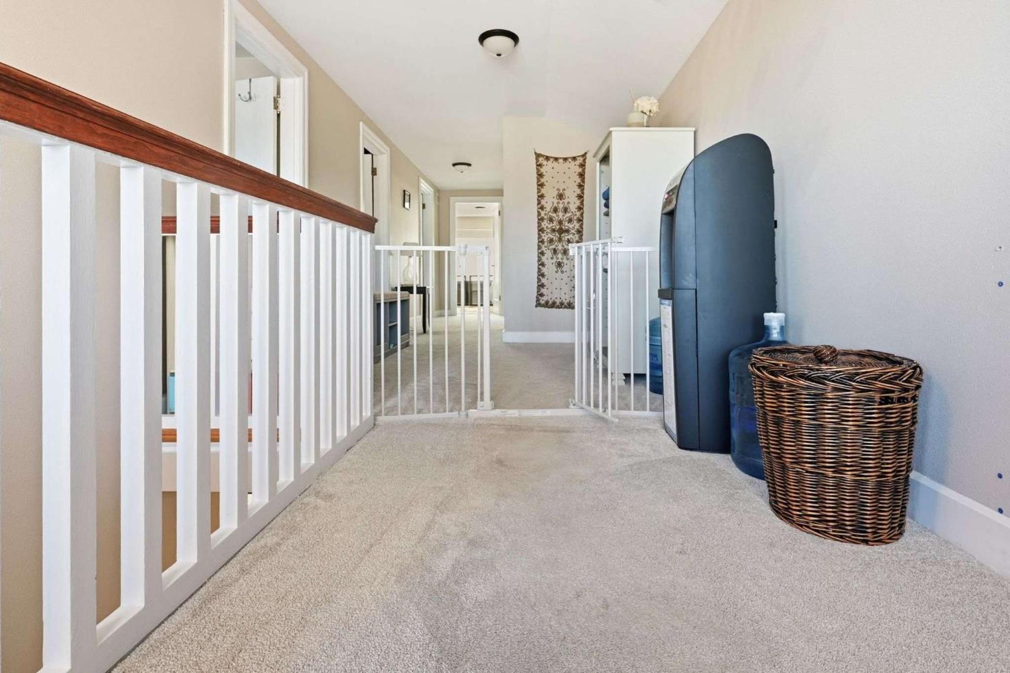 Historic Yakima Home 4BR Office Backyard Oasis