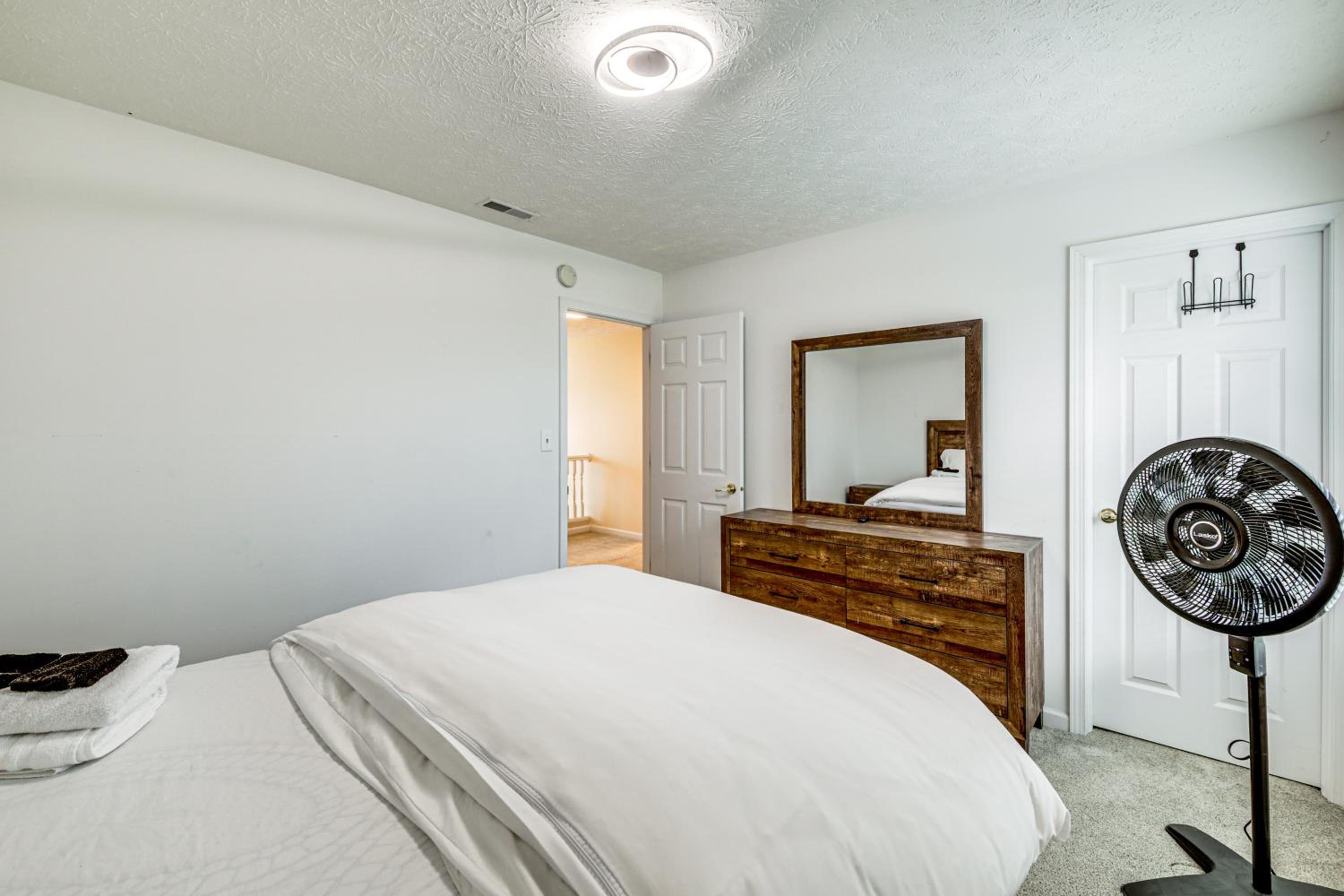 2 Mi to Arts and Design District Retreat with Yard