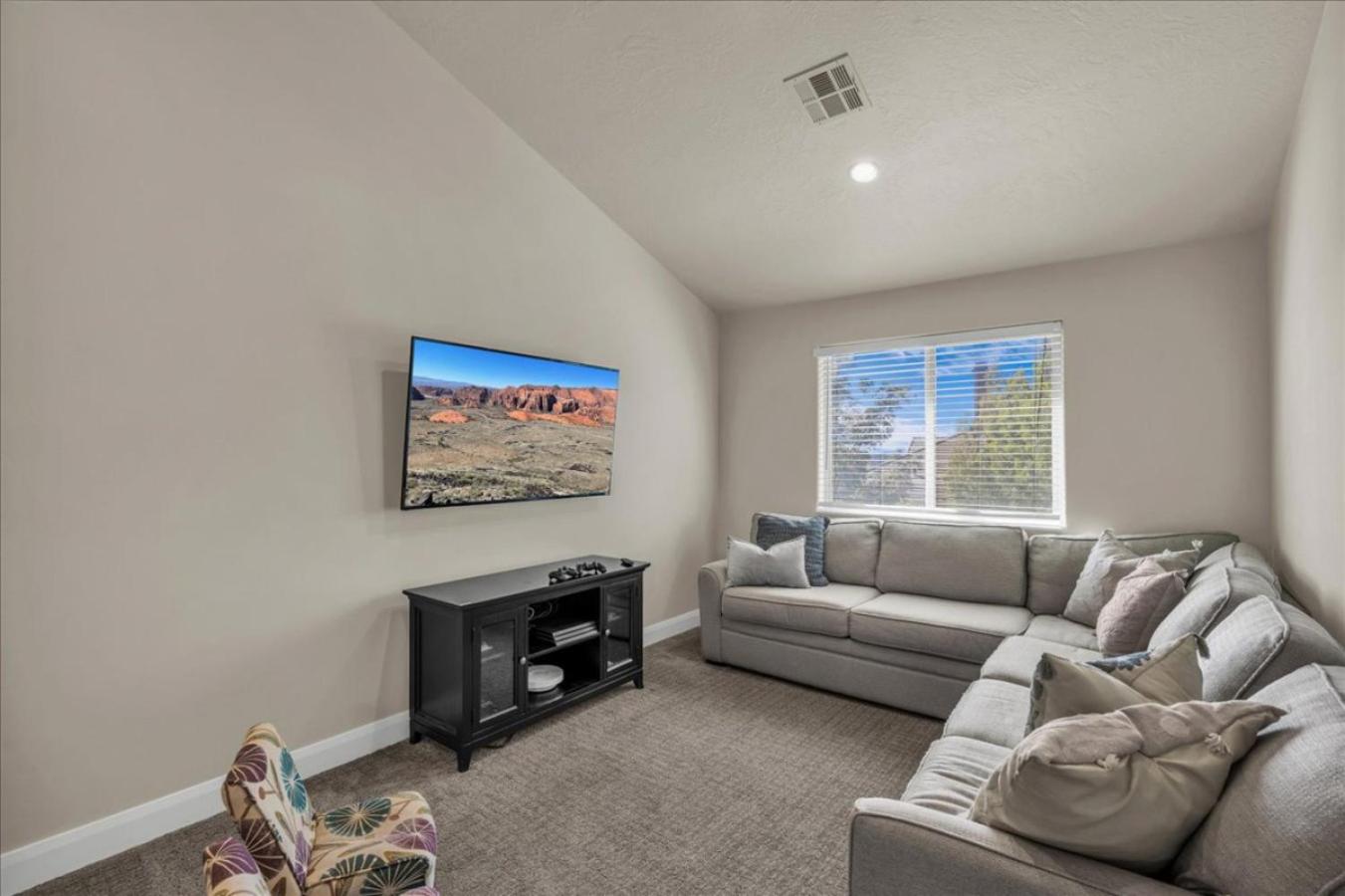 Coral Ridge by Cloud Dream Homes