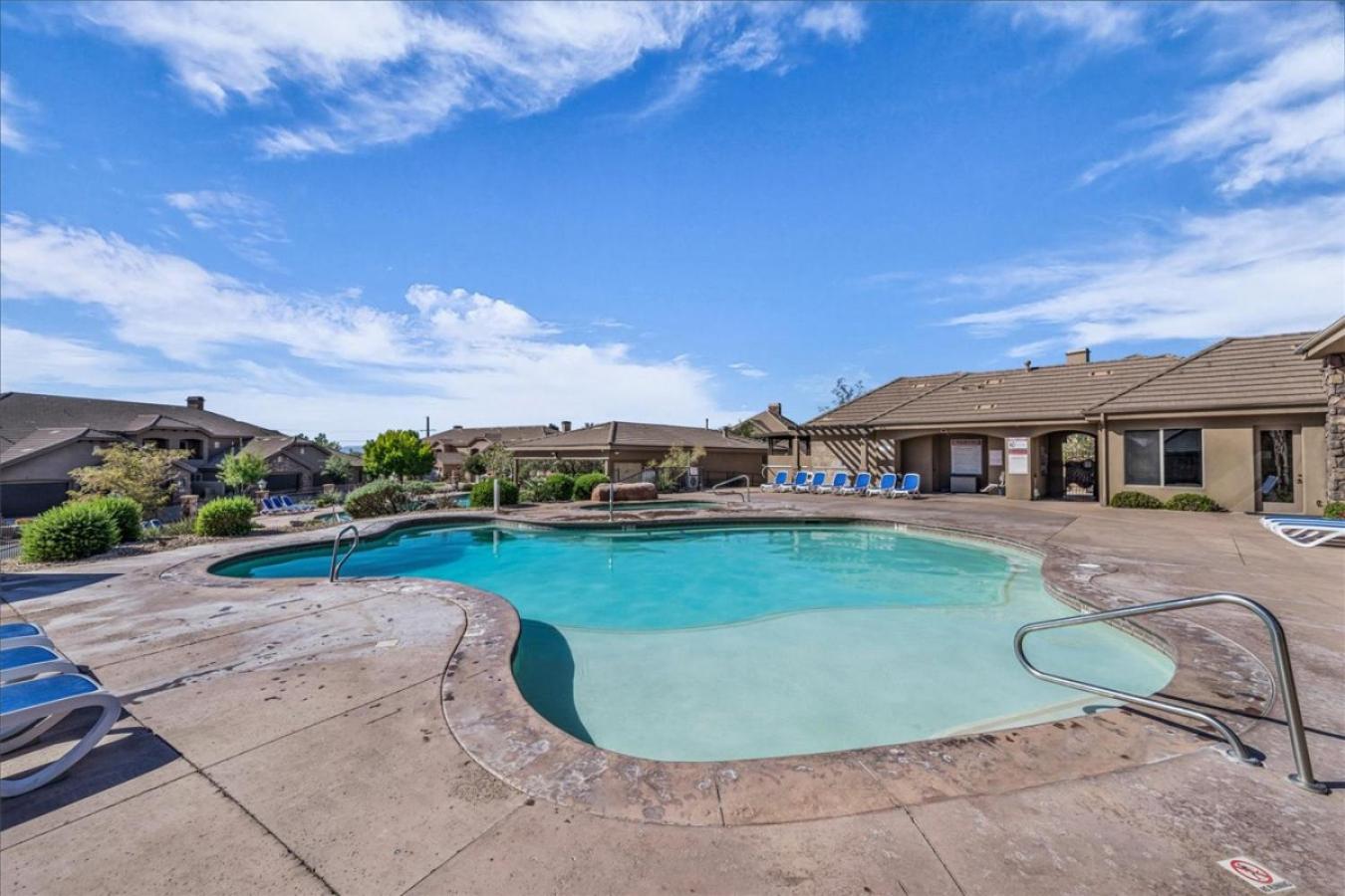 Coral Ridge by Cloud Dream Homes