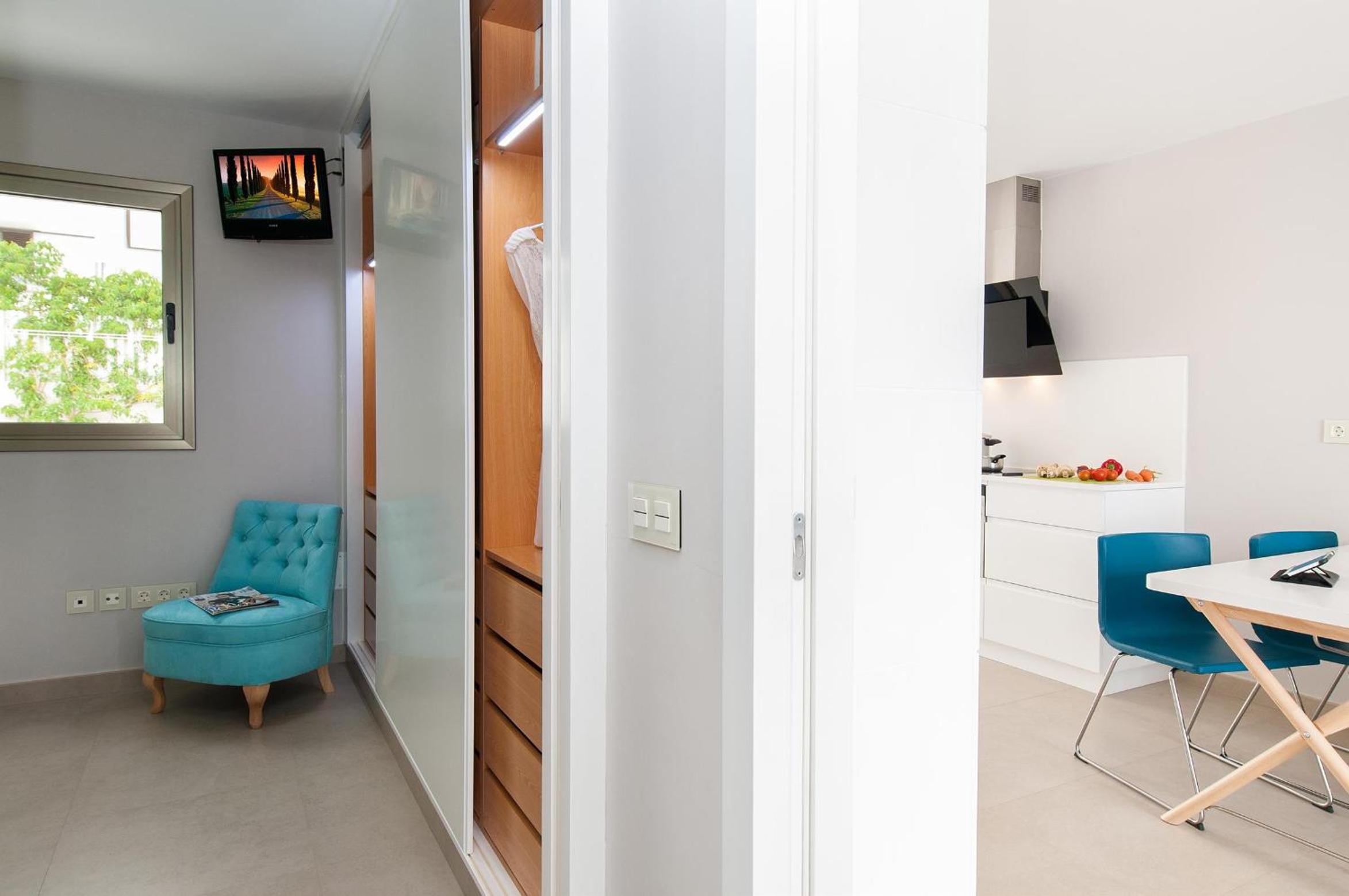 Apartment Playa del Aguila NE/IM view 5