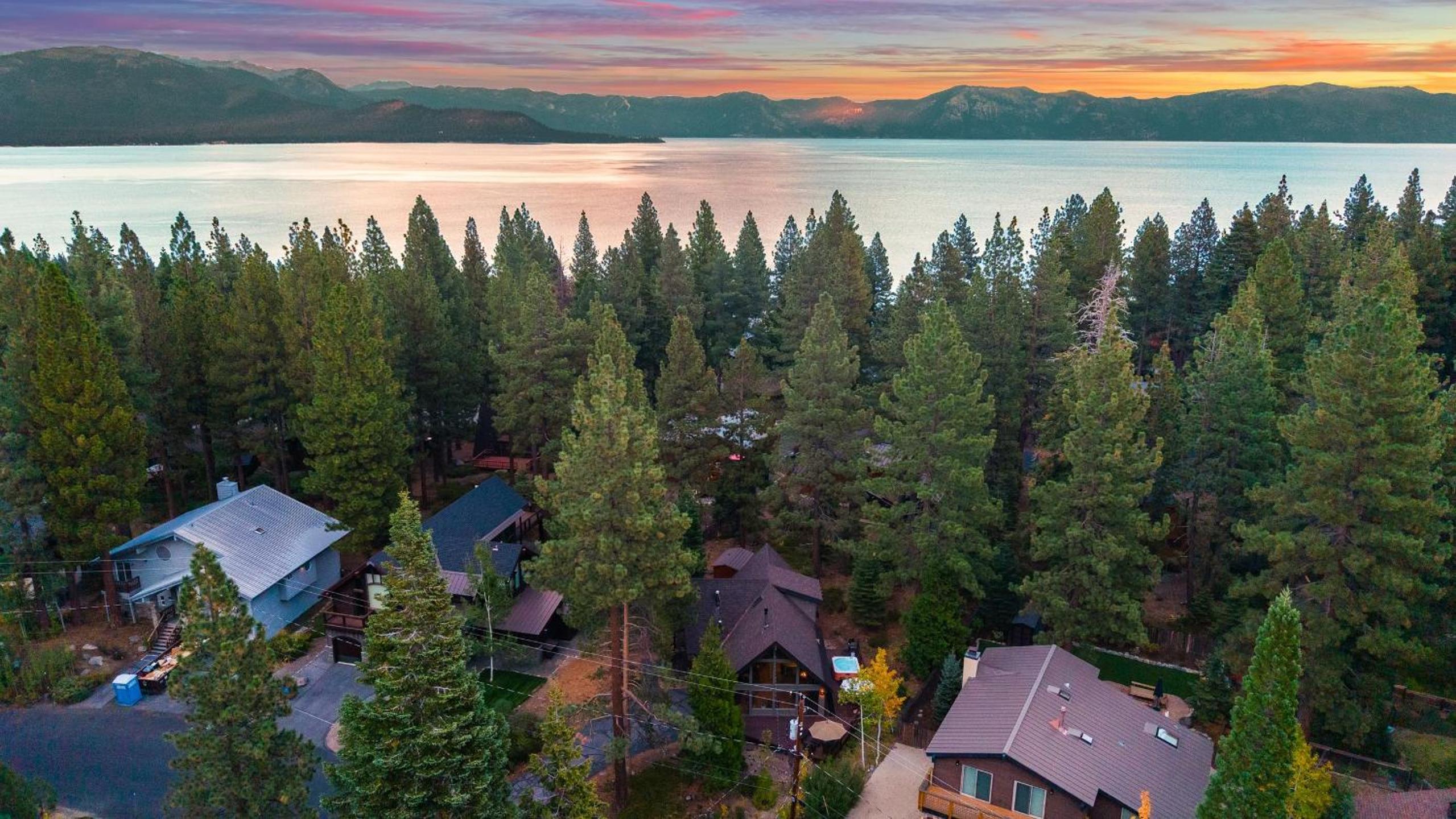 Classic A-Frame Cabin w Hot Tub Deck Easy Access Near Ski Lake Summit Haven by AvantStay