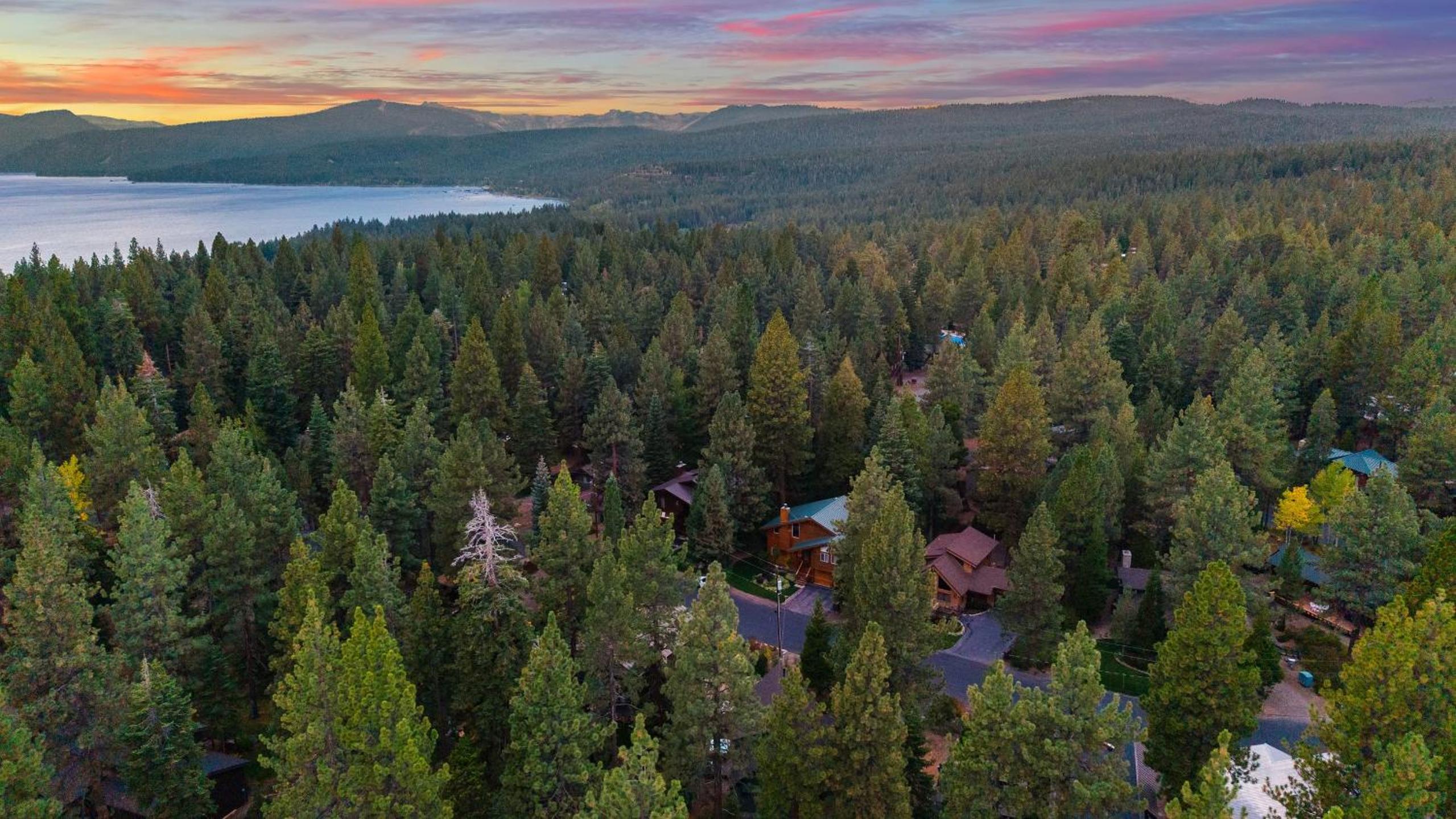 Classic A-Frame Cabin w Hot Tub Deck Easy Access Near Ski Lake Summit Haven by AvantStay