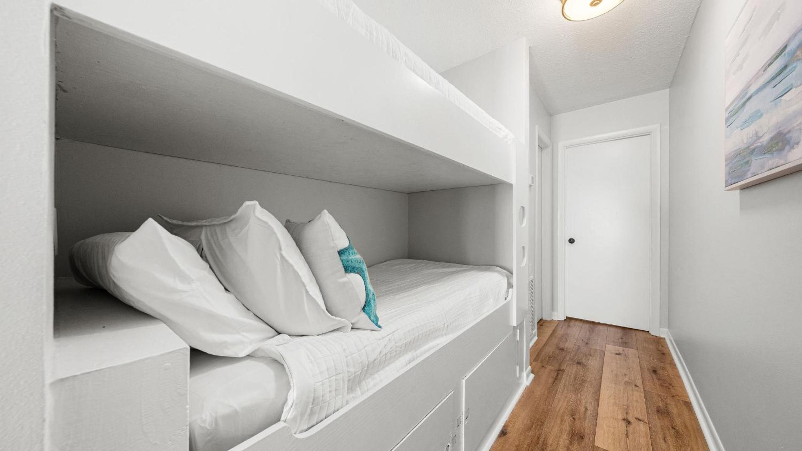 West End Coastal Escape Renovated 1BR Condo w Pool Beach Access 72