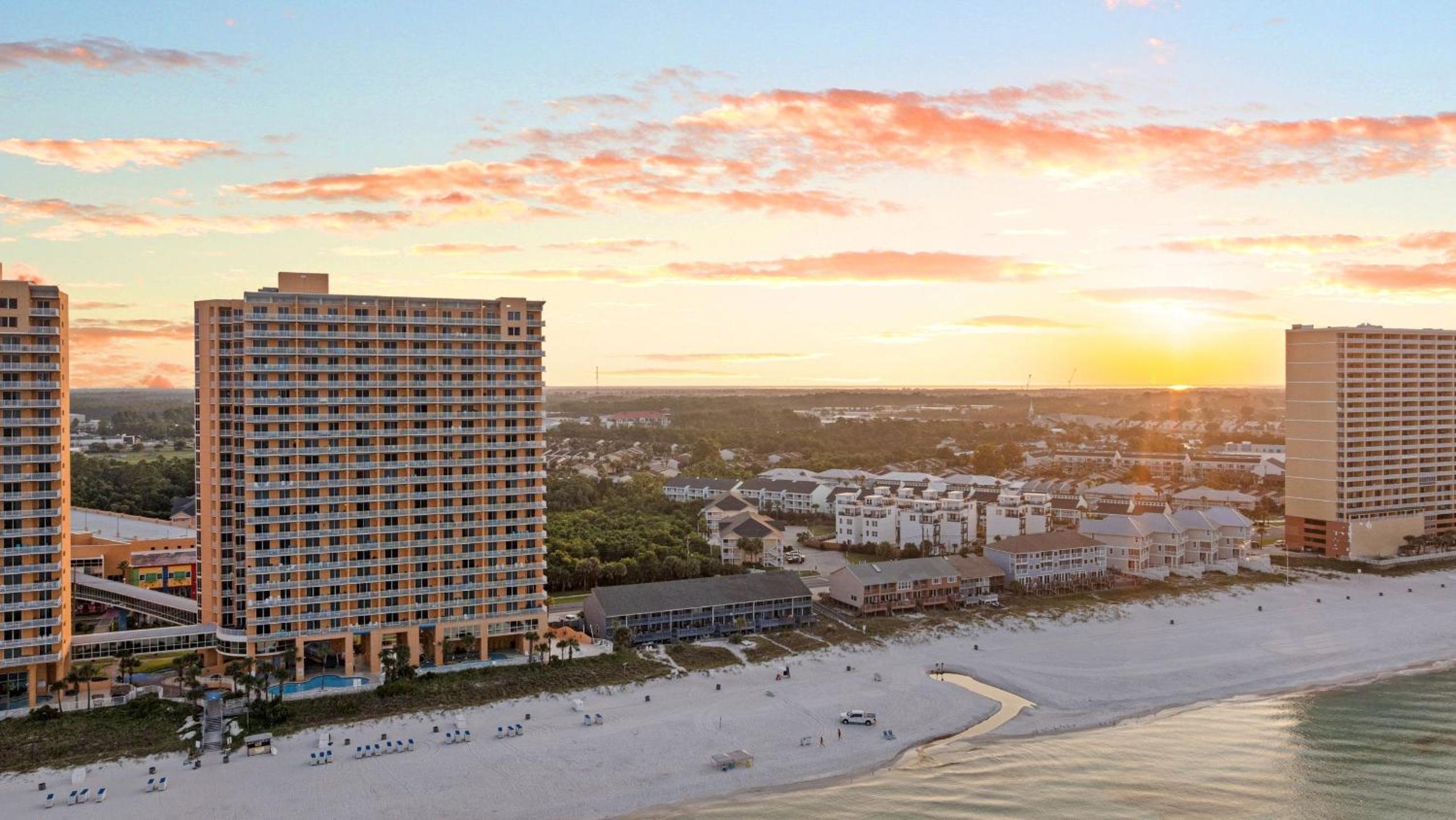 West End Coastal Escape Renovated 1BR Condo w Pool Beach Access 72