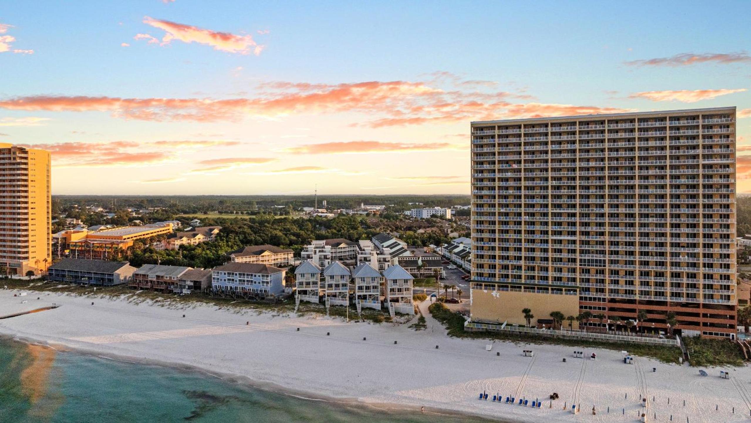 West End Coastal Escape Renovated 1BR Condo w Pool Beach Access 72