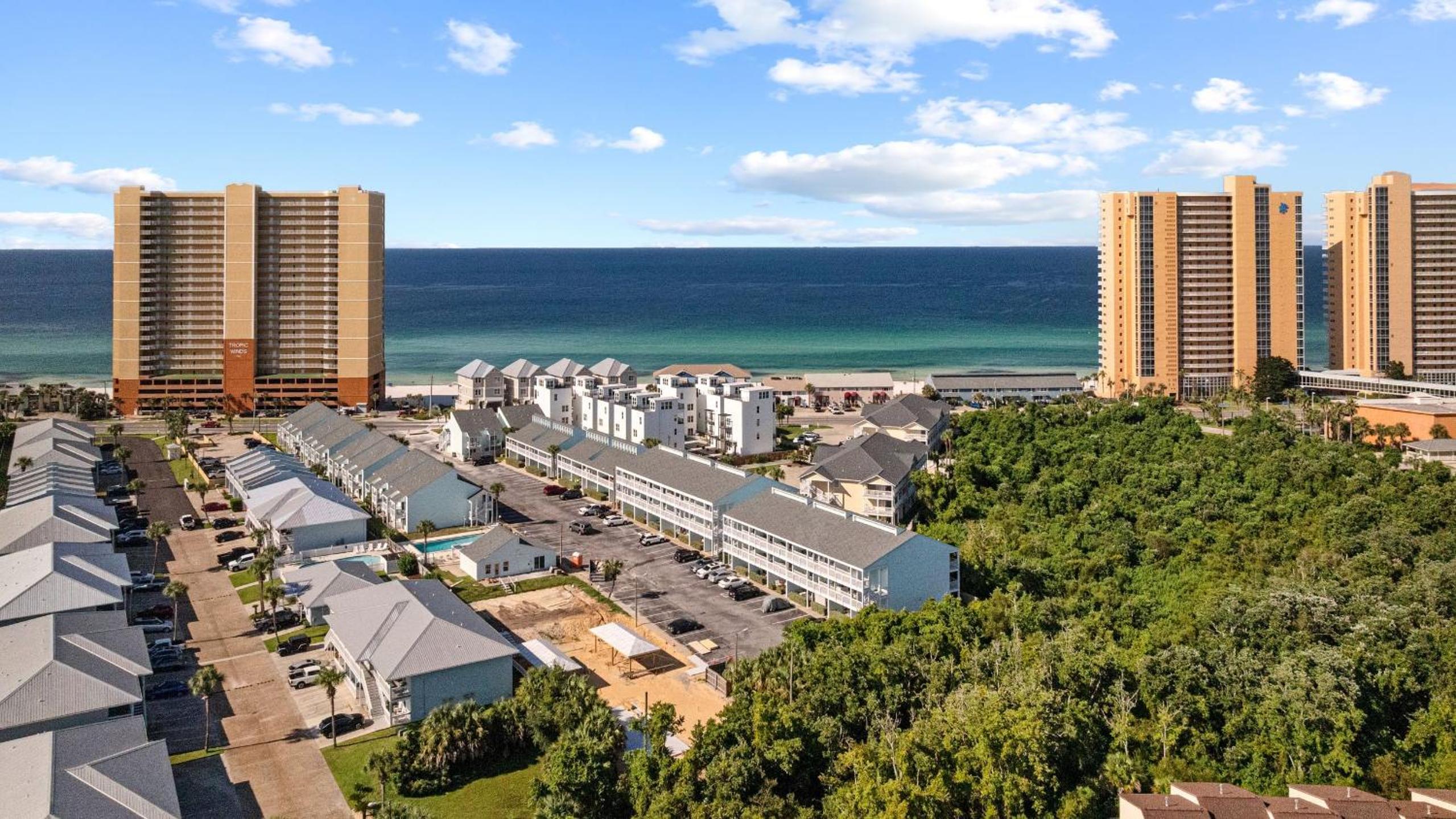 West End Coastal Escape Renovated 1BR Condo w Pool Beach Access 72