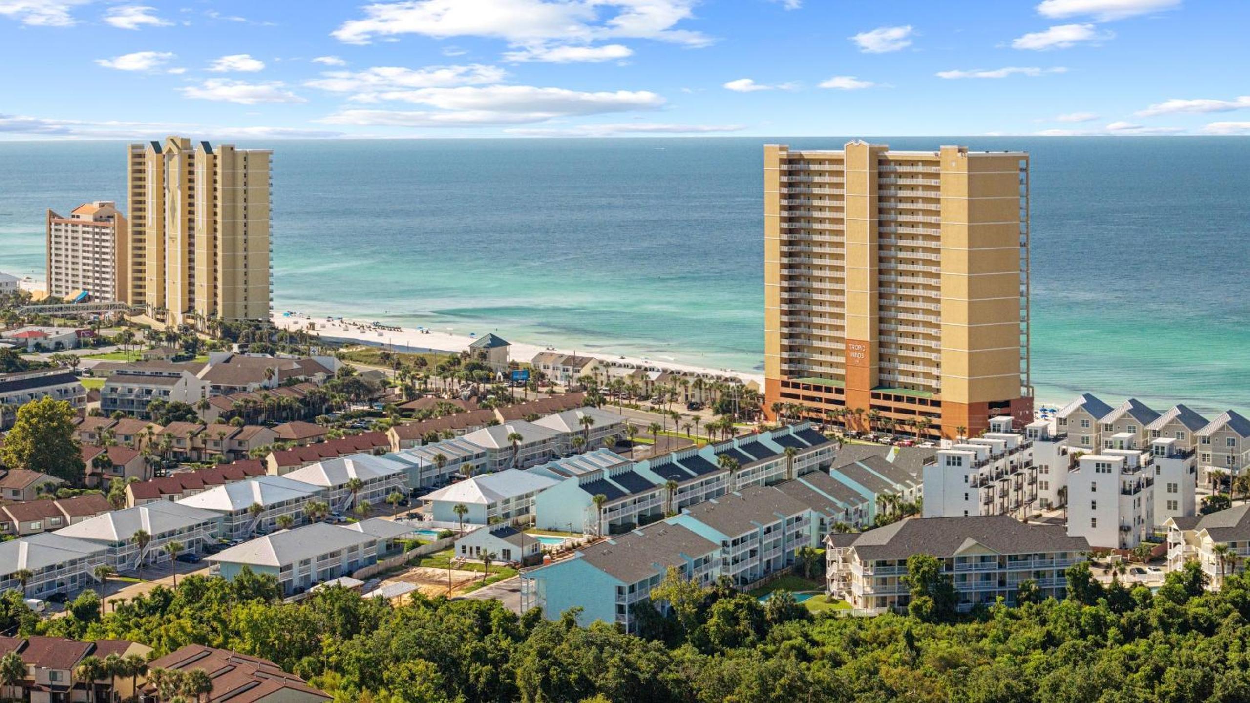 West End Coastal Escape Renovated 1BR Condo w Pool Beach Access 72