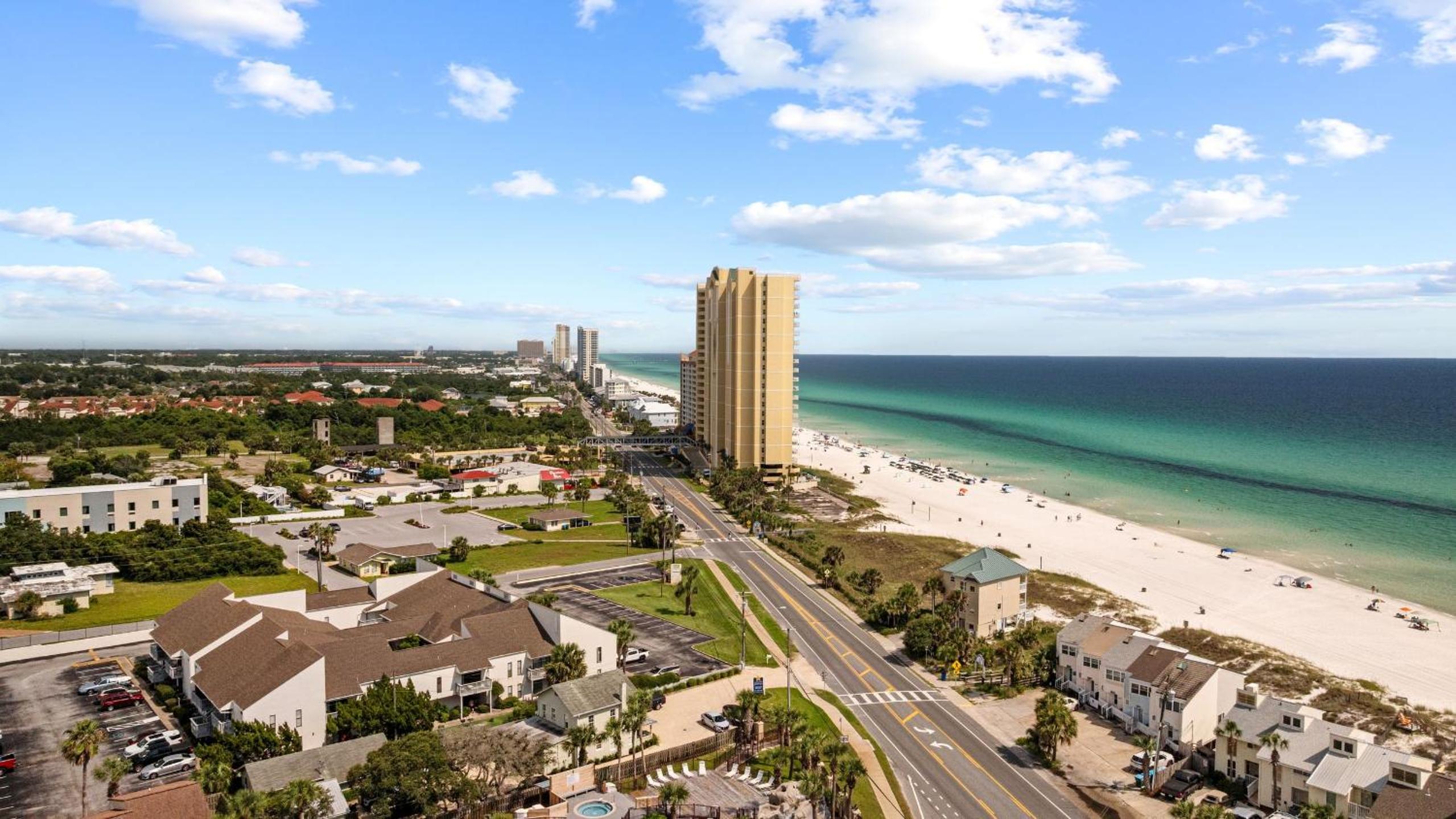 West End Coastal Escape Renovated 1BR Condo w Pool Beach Access 72