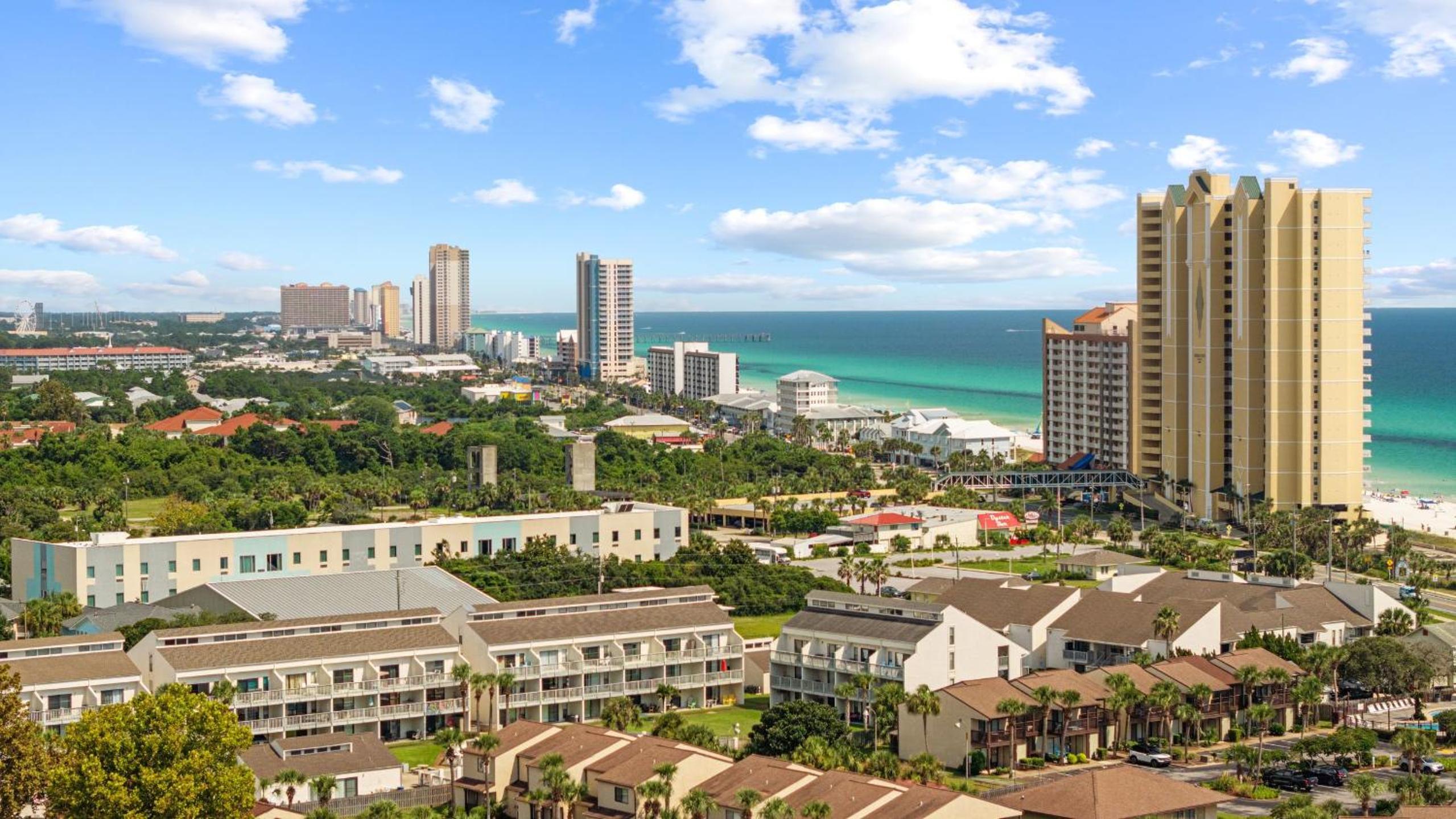 West End Coastal Escape Renovated 1BR Condo w Pool Beach Access 72