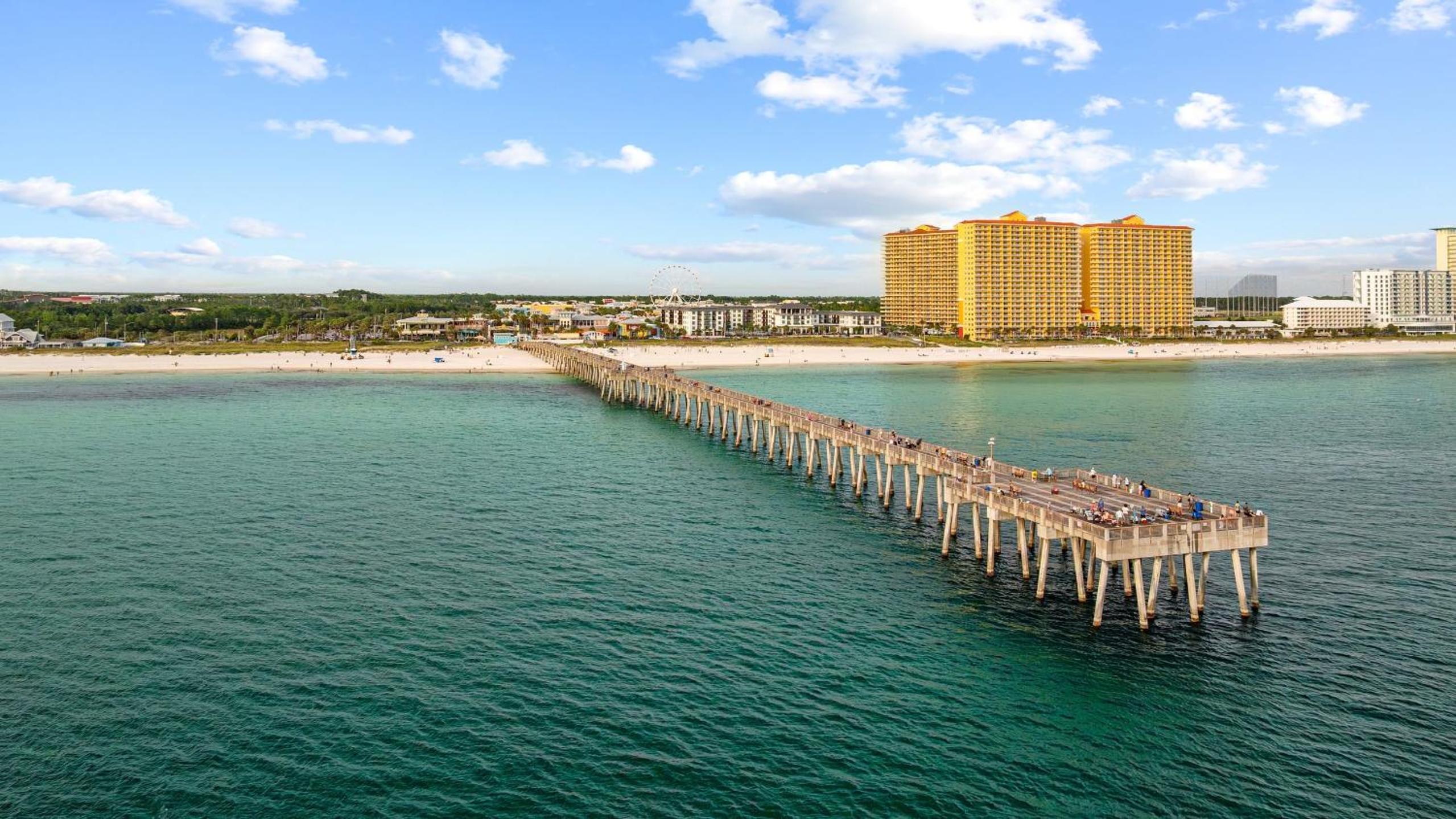 West End Coastal Escape Renovated 1BR Condo w Pool Beach Access 72