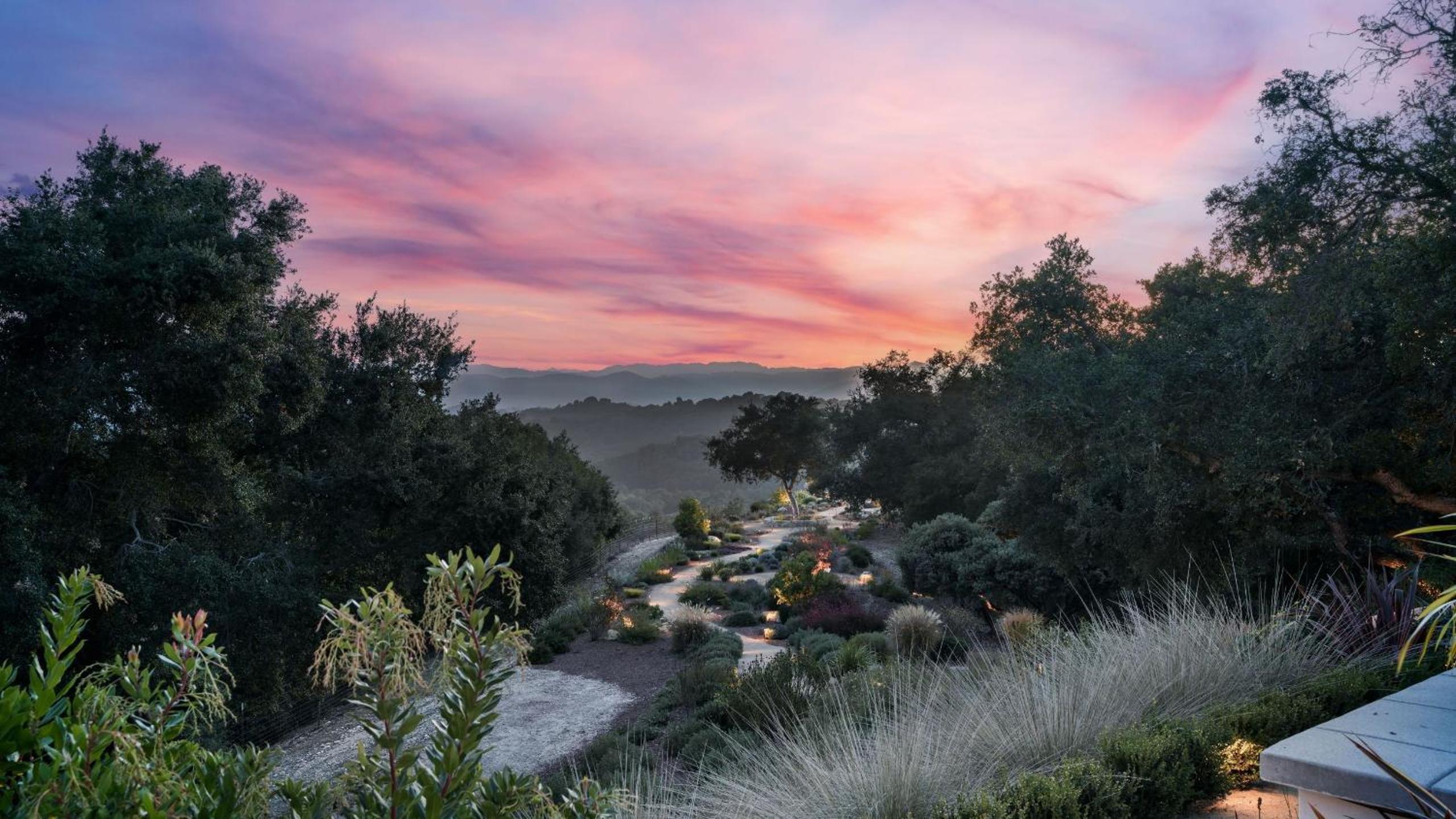 Vineyard Views w Pool Game Room Near Trails Wineries Beginnings Ranch Vineyard by AvantStay