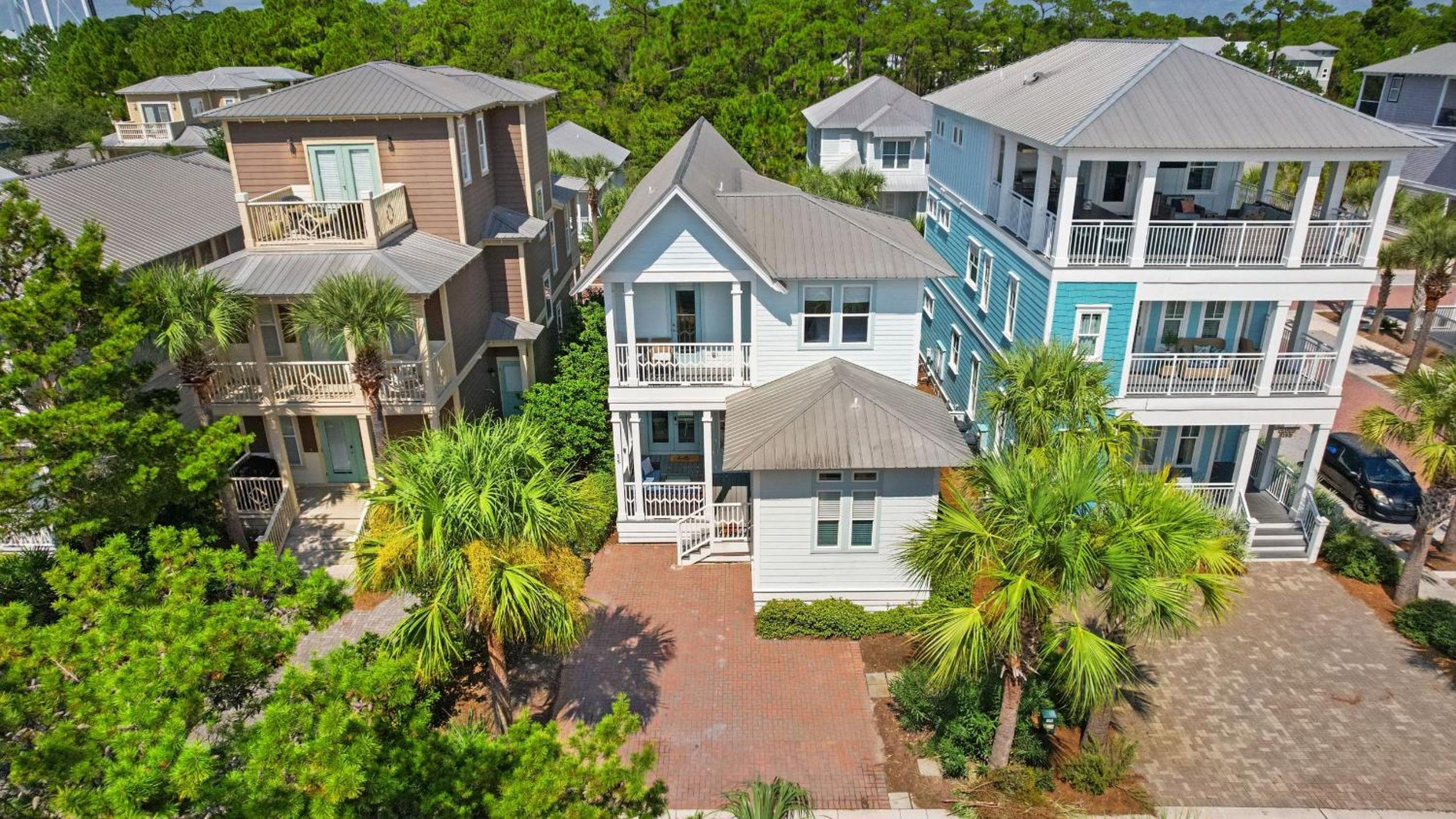 3 Ensuite Bedrooms Porches BBQ Near Inlet Beach 30A Ciel Bleu by Avantstay