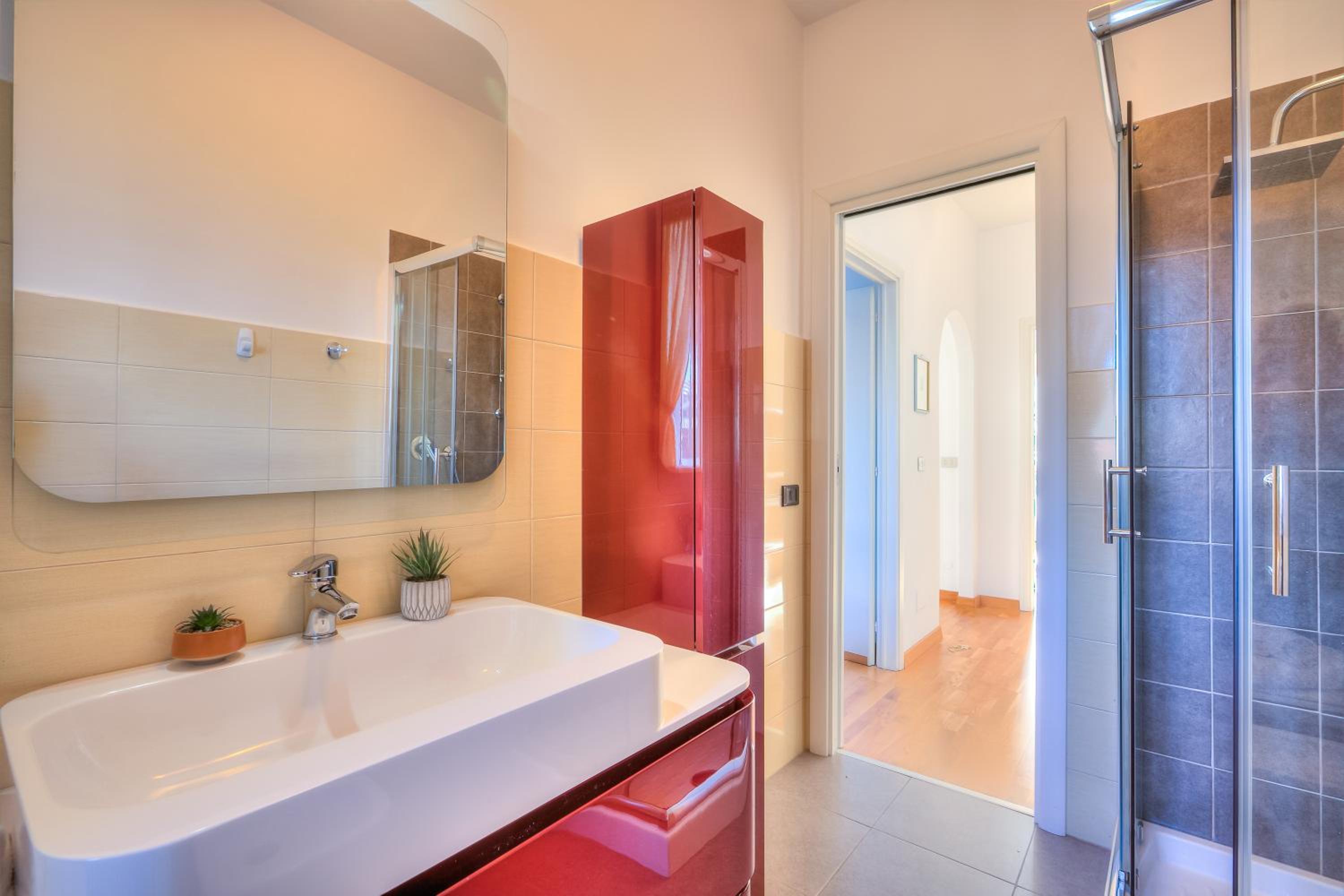 Dolce Orizzonte Few Steps From Lake - Happy Rentals