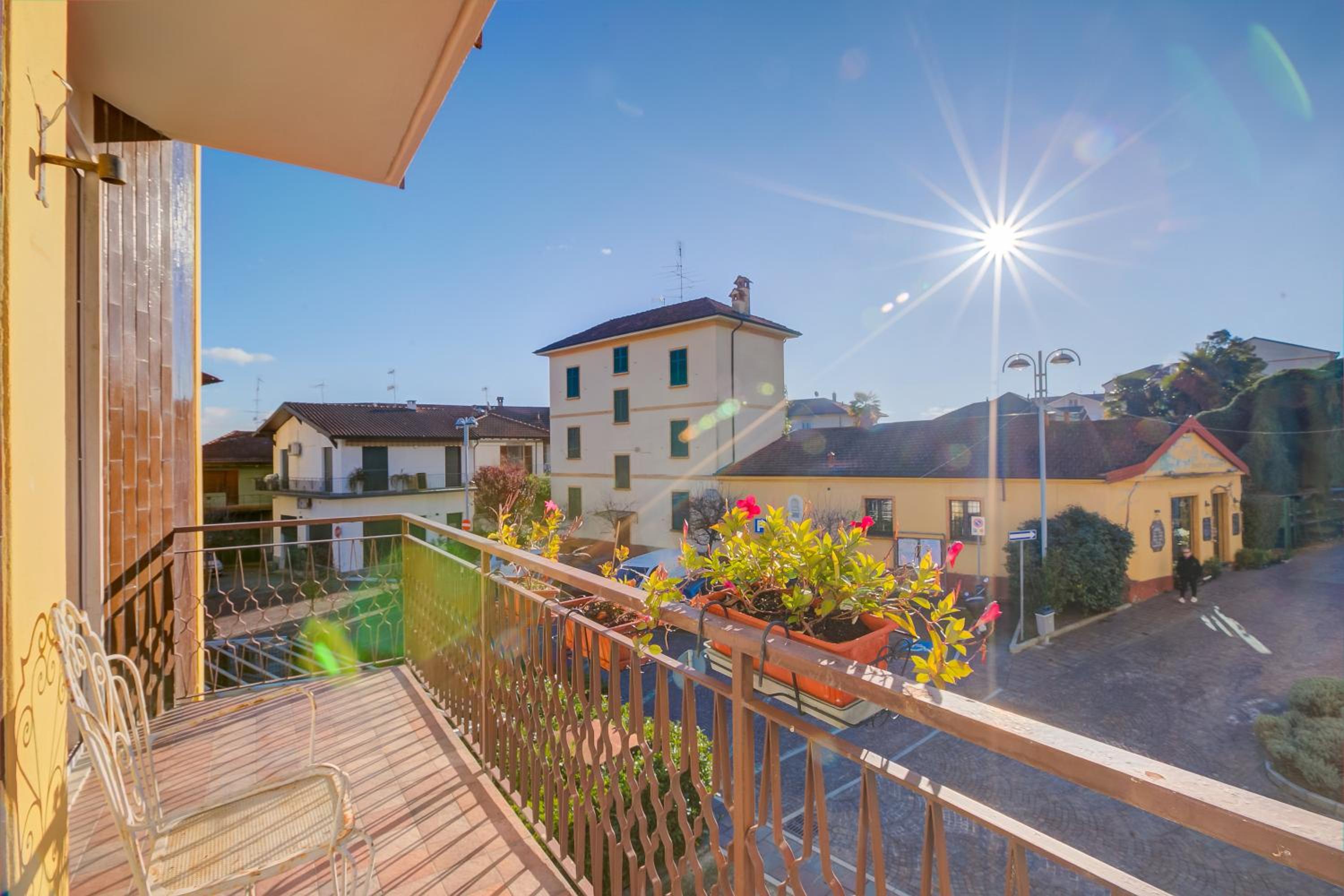 Dolce Orizzonte Few Steps From Lake - Happy Rentals