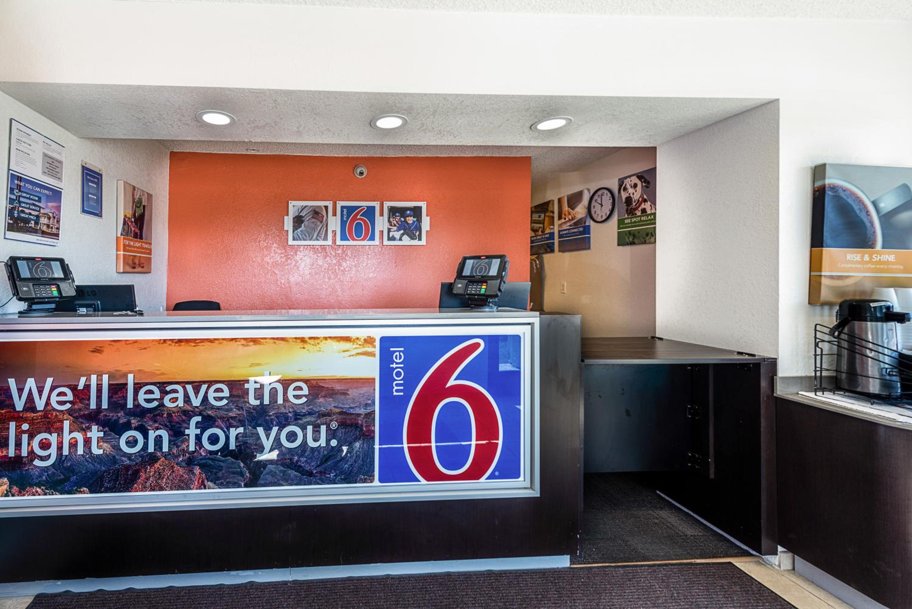 Reno Vacations - Motel 6-Sparks, NV - Airport - Sparks - Property Image 8