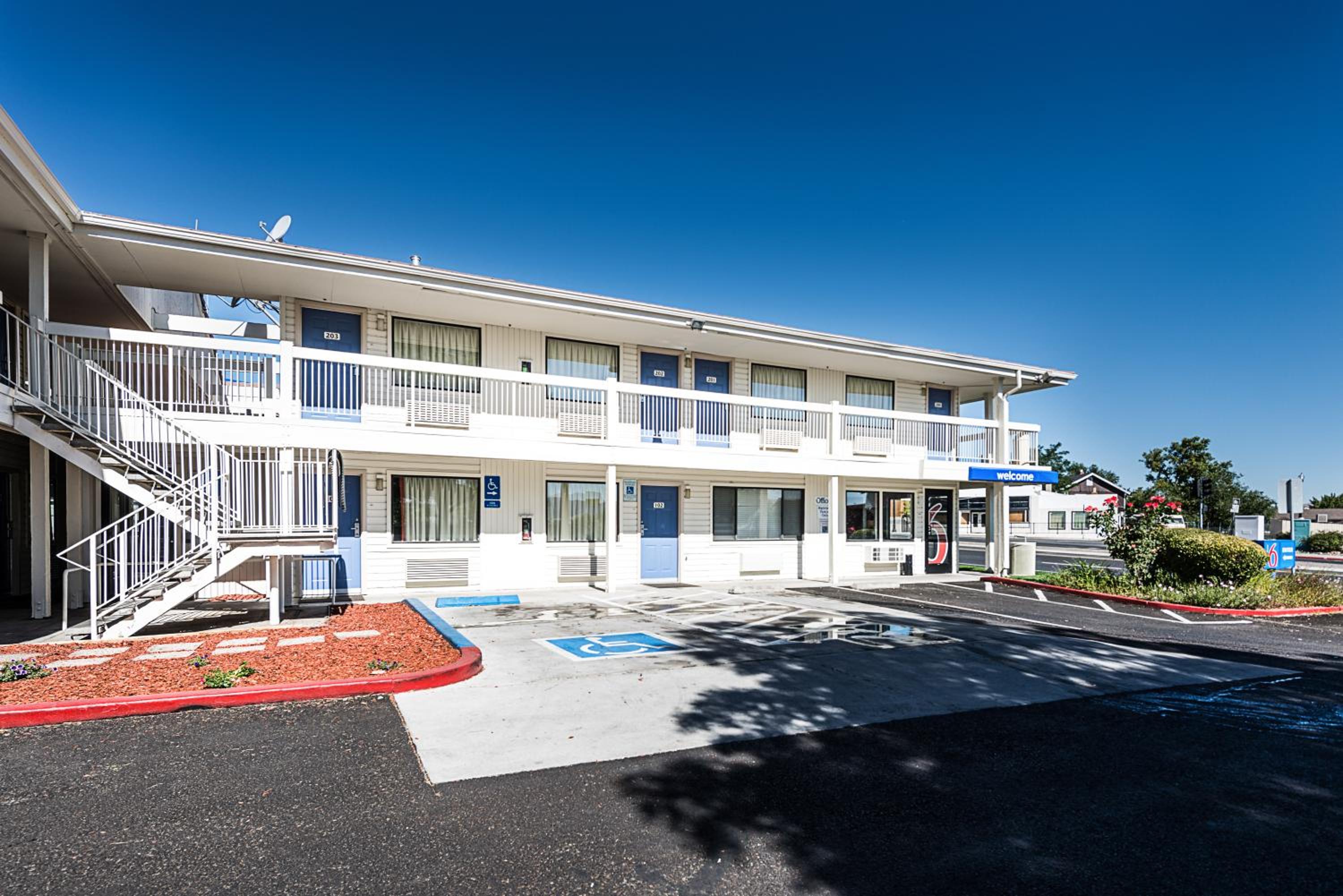 Reno Vacations - Motel 6-Sparks, NV - Airport - Sparks - Property Image 17