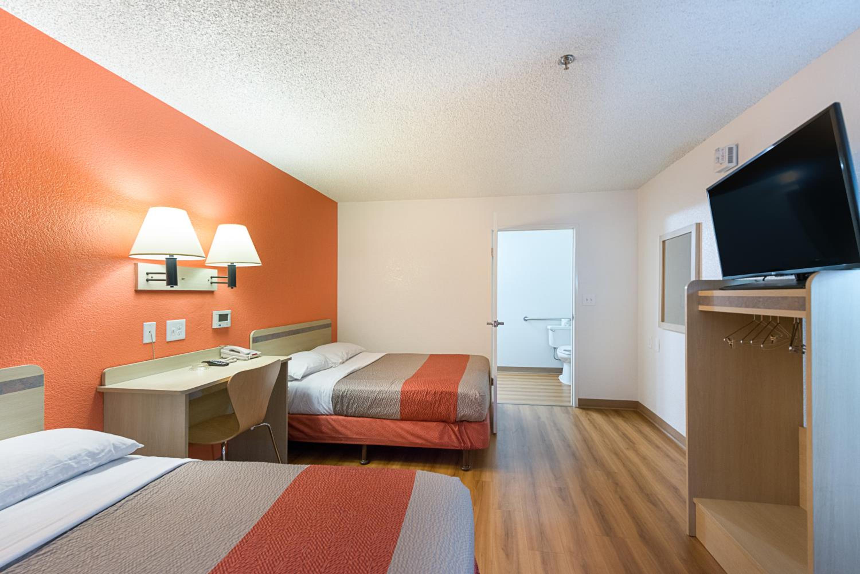 Reno Vacations - Motel 6-Sparks, NV - Airport - Sparks - Property Image 34