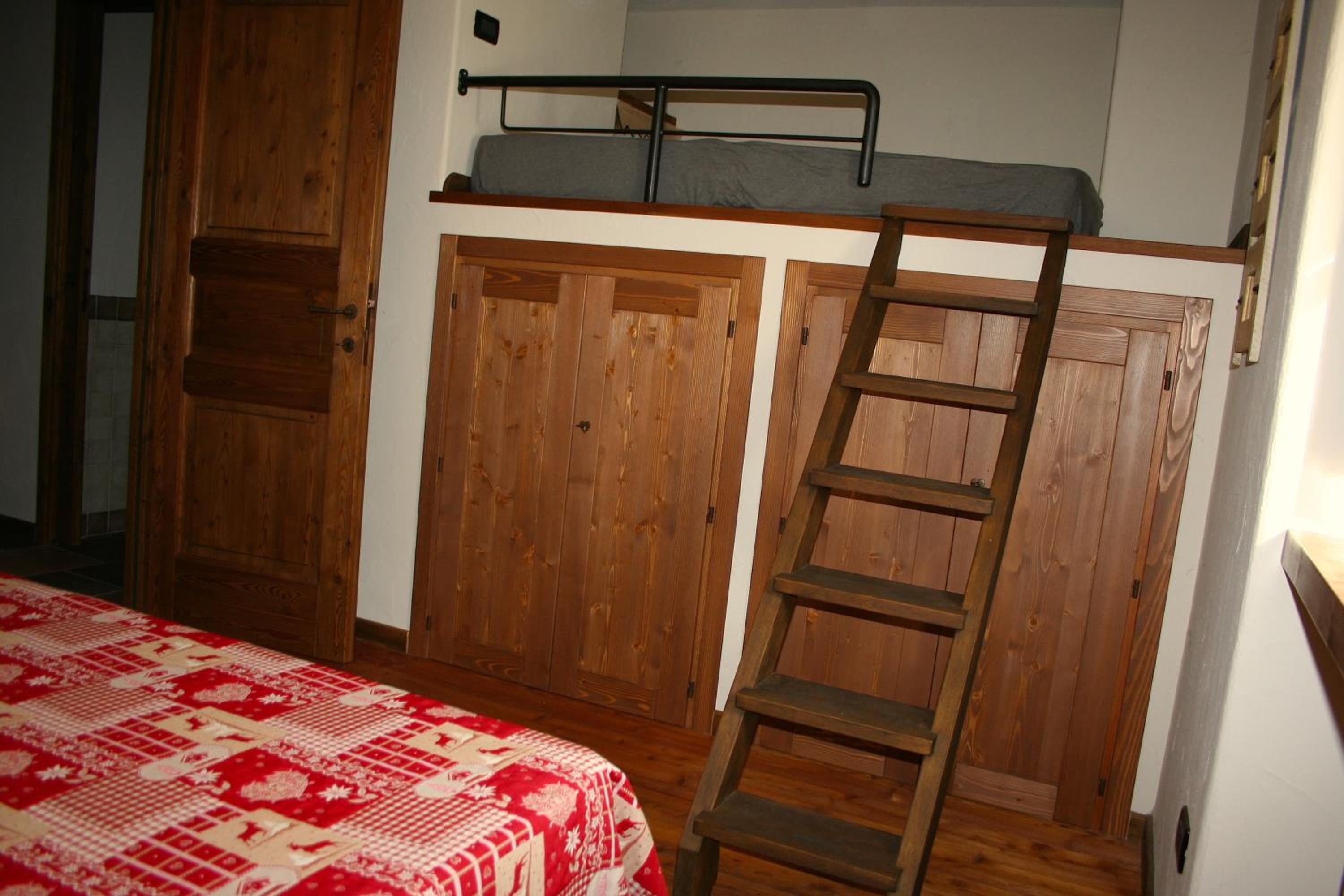 Photo 32