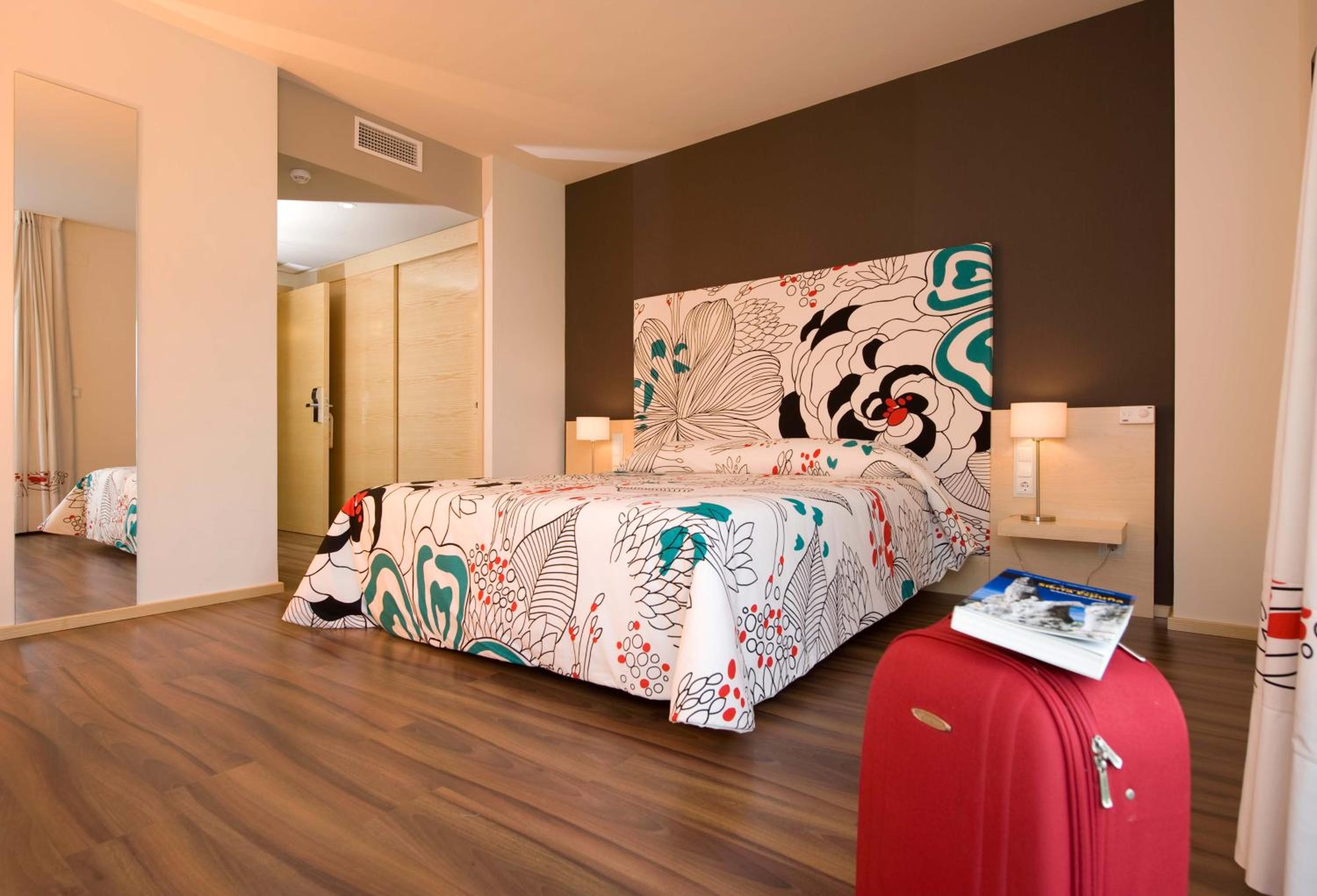 Executive Sport hotel con piscina en Totana