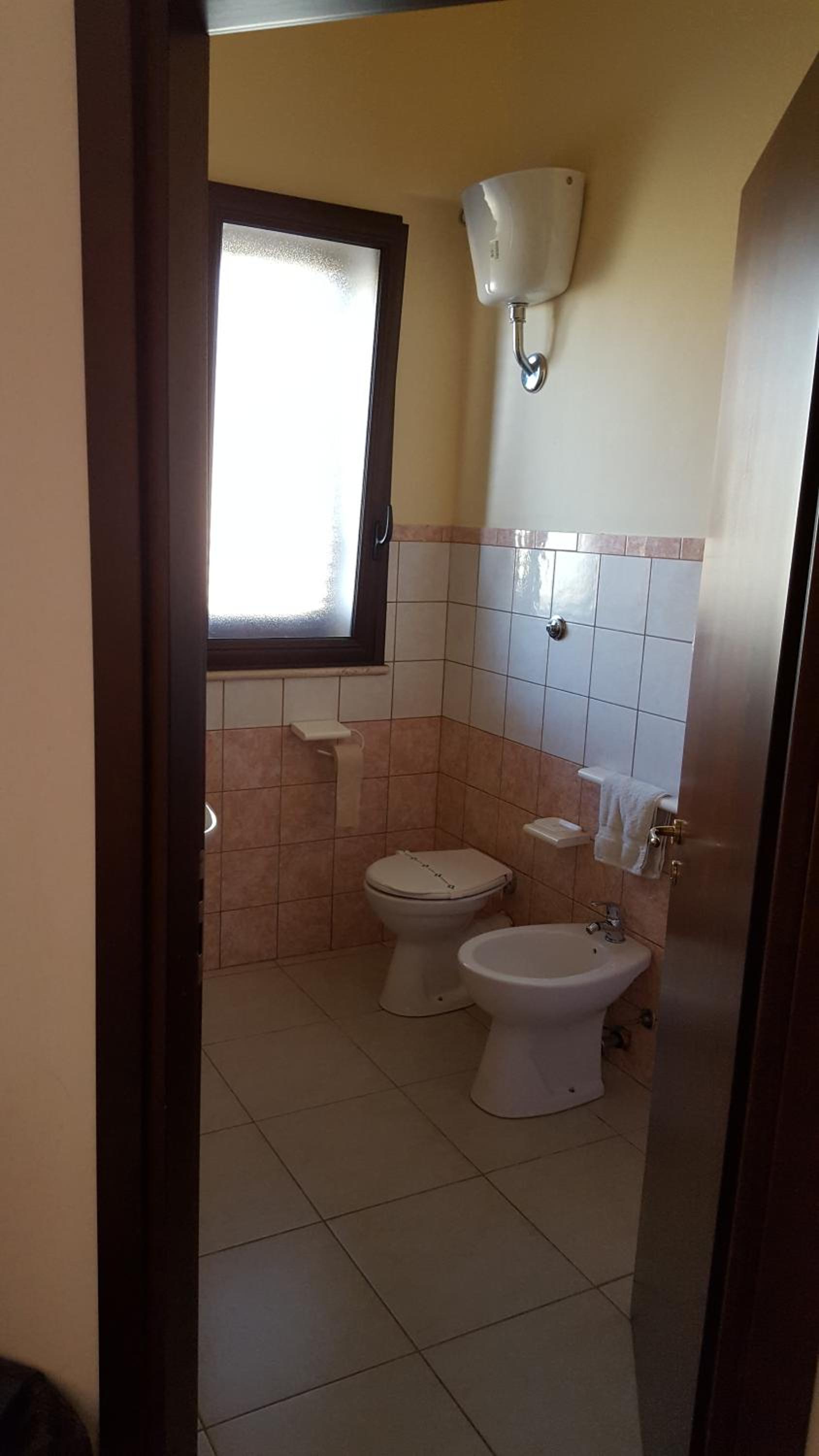 Photo 34