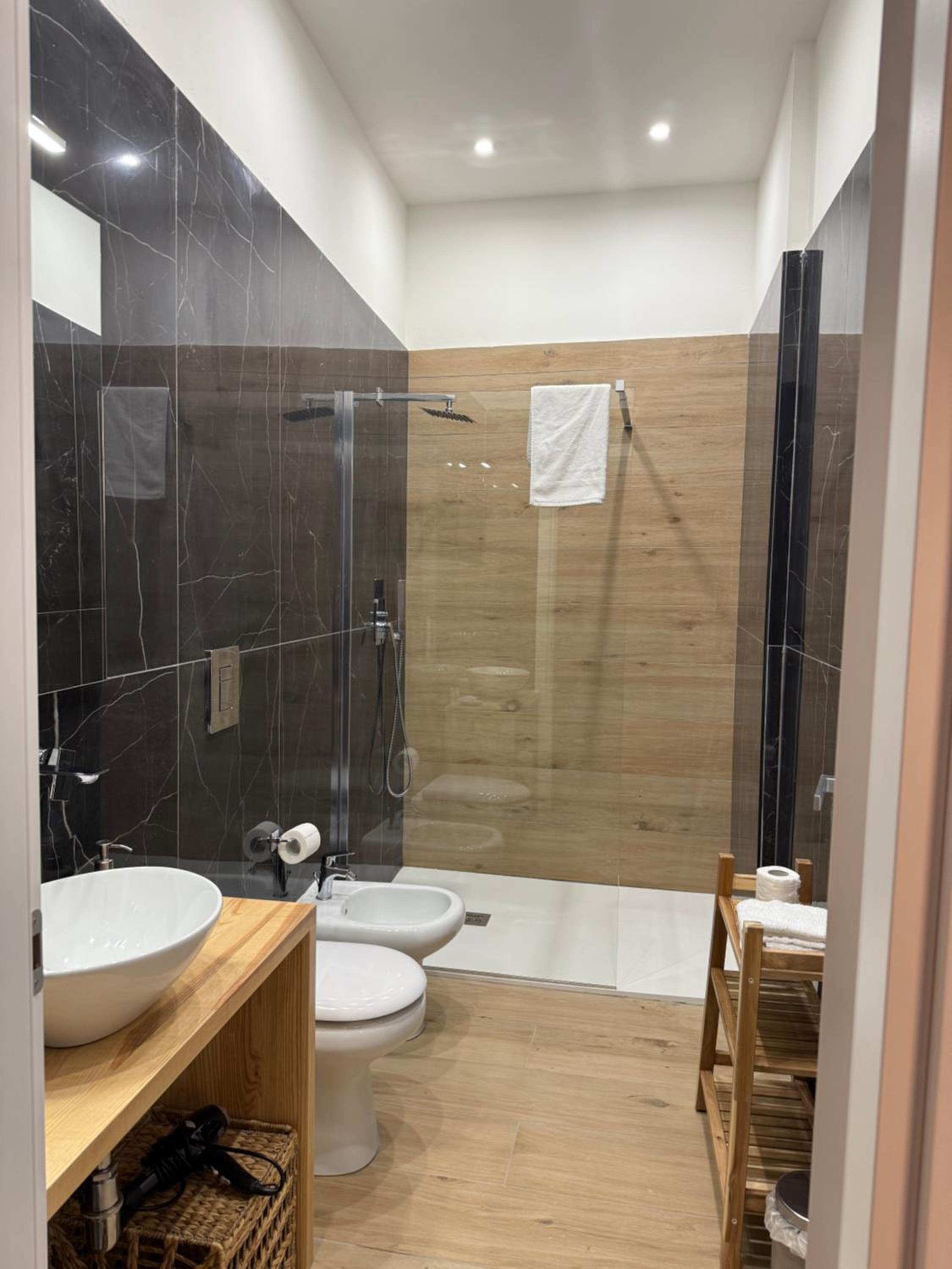 Chiaia Lifestyle Suite