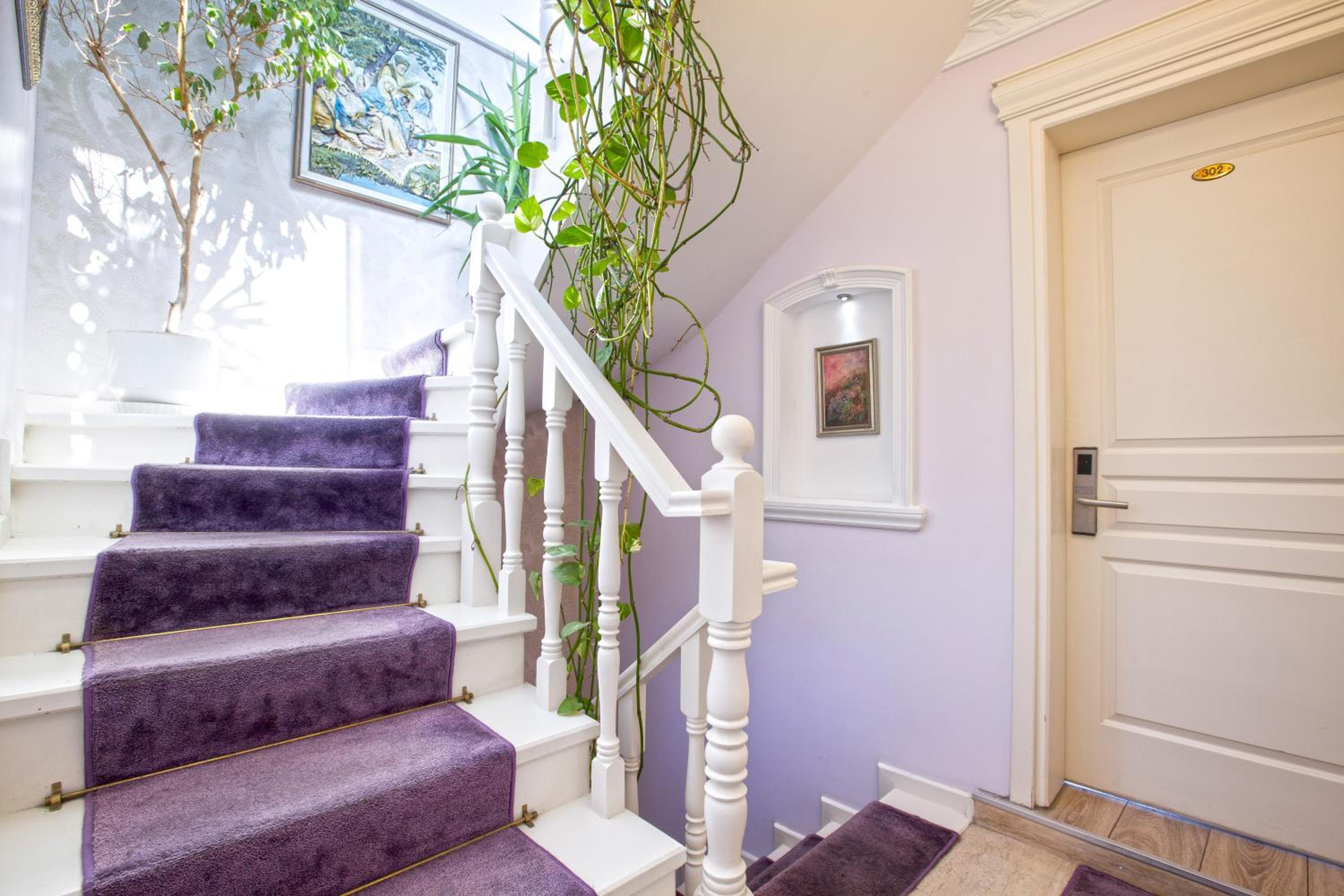 Romantic Hotel Istanbul - Image 47