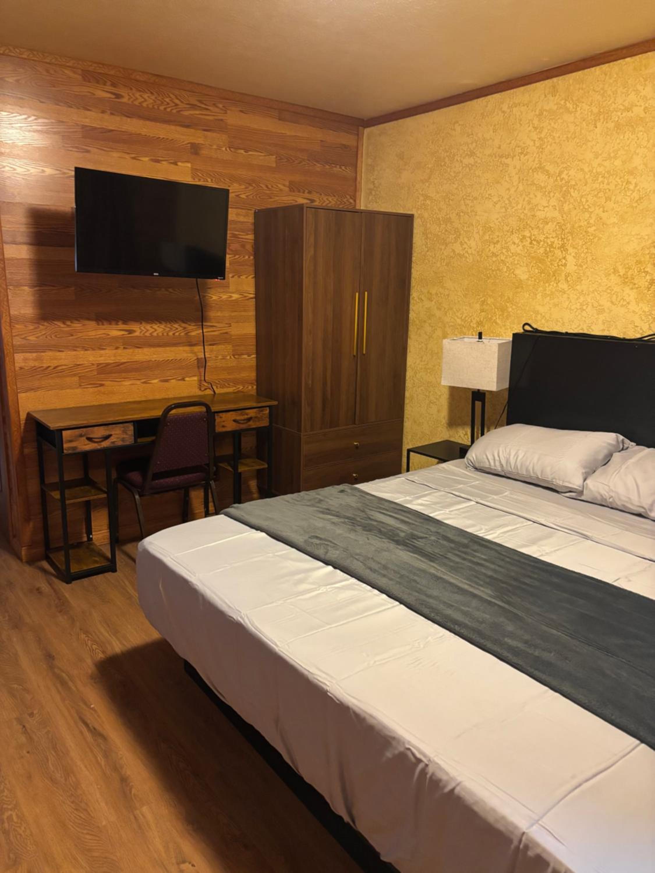The Mint Motel