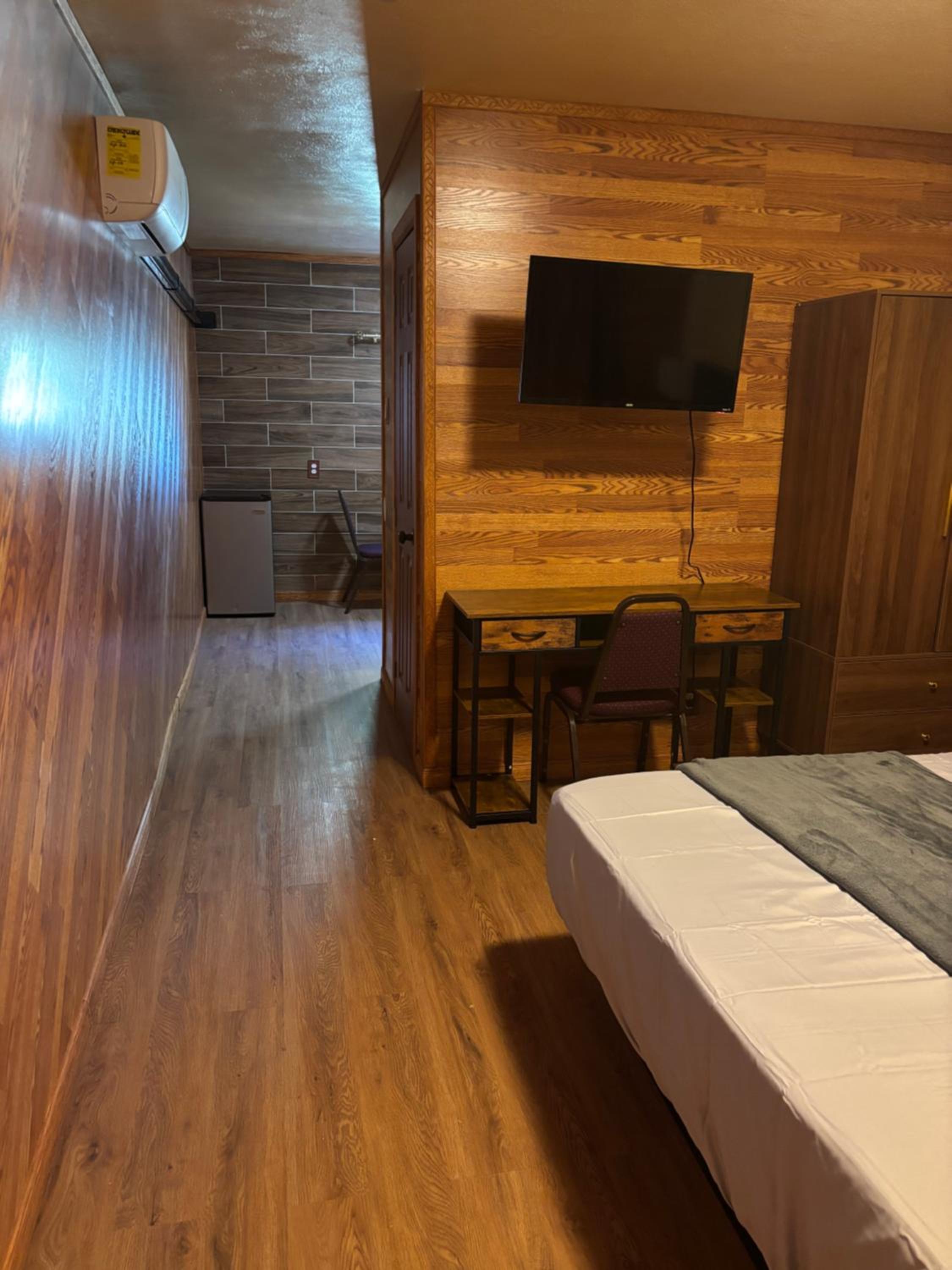 The Mint Motel