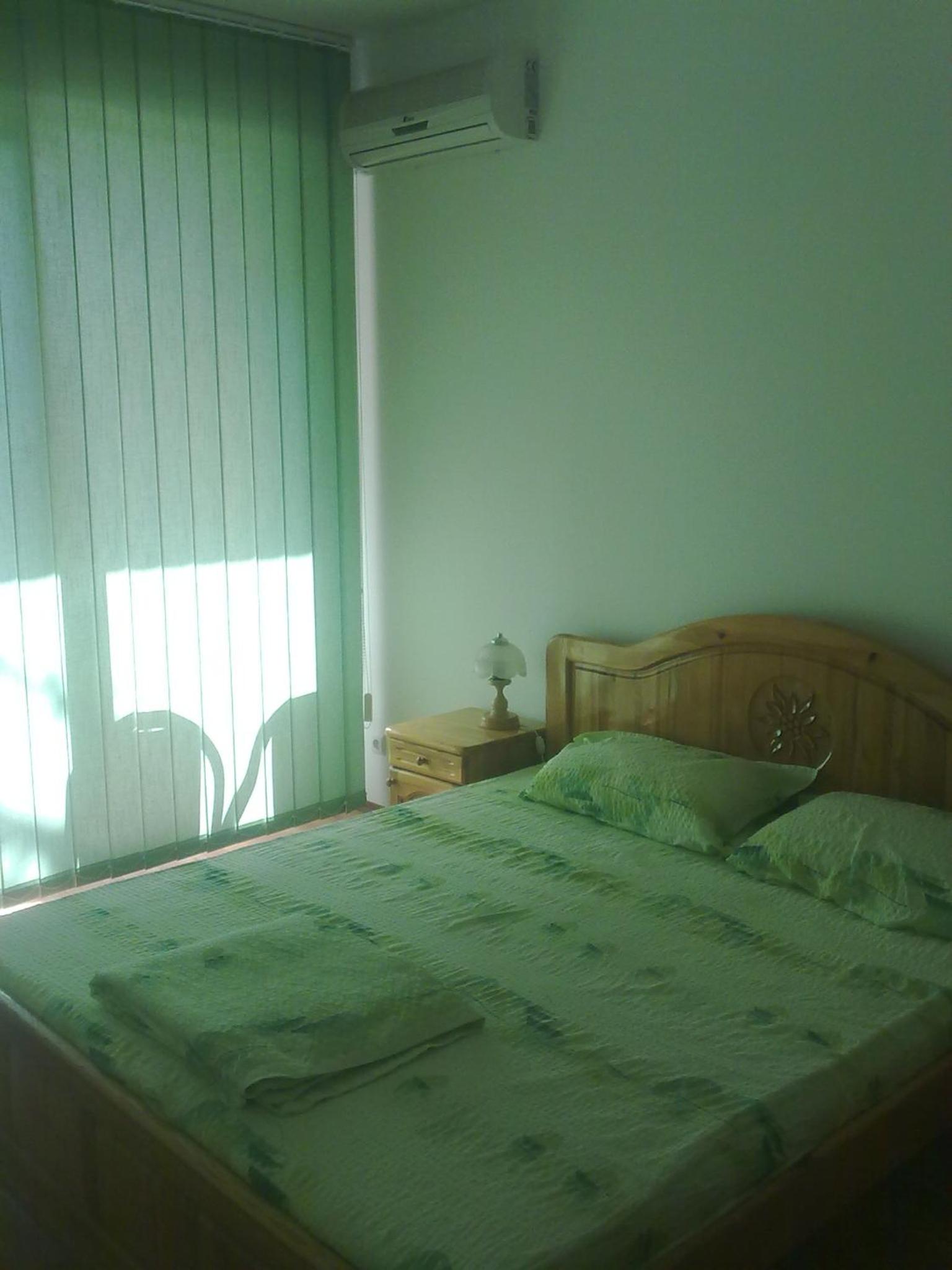 Elias Apartment