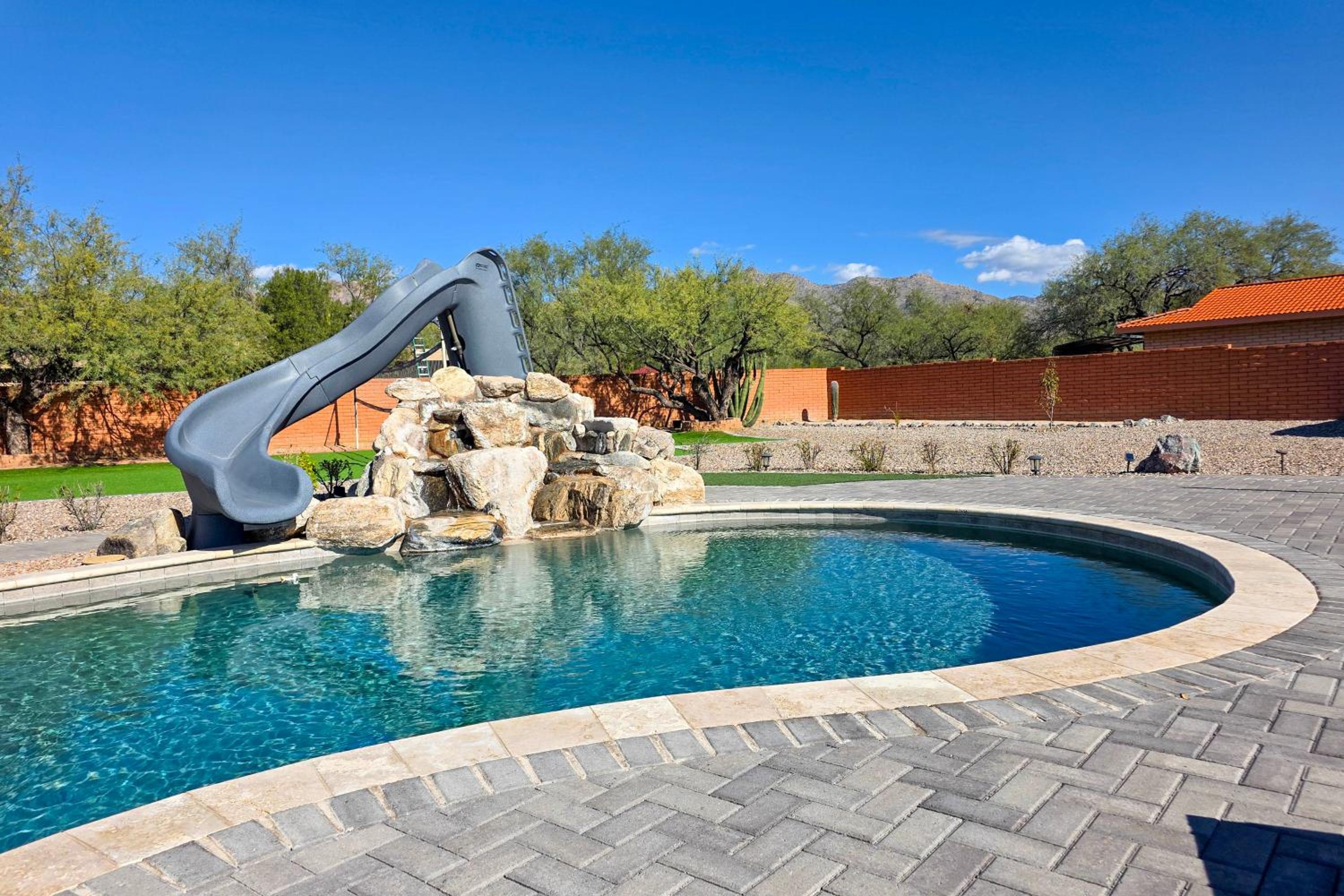 Pool and Patio! Bike Haüs By Catalina Mtn Trails