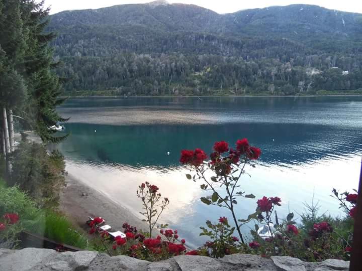 Dos Bahias Lake Resort