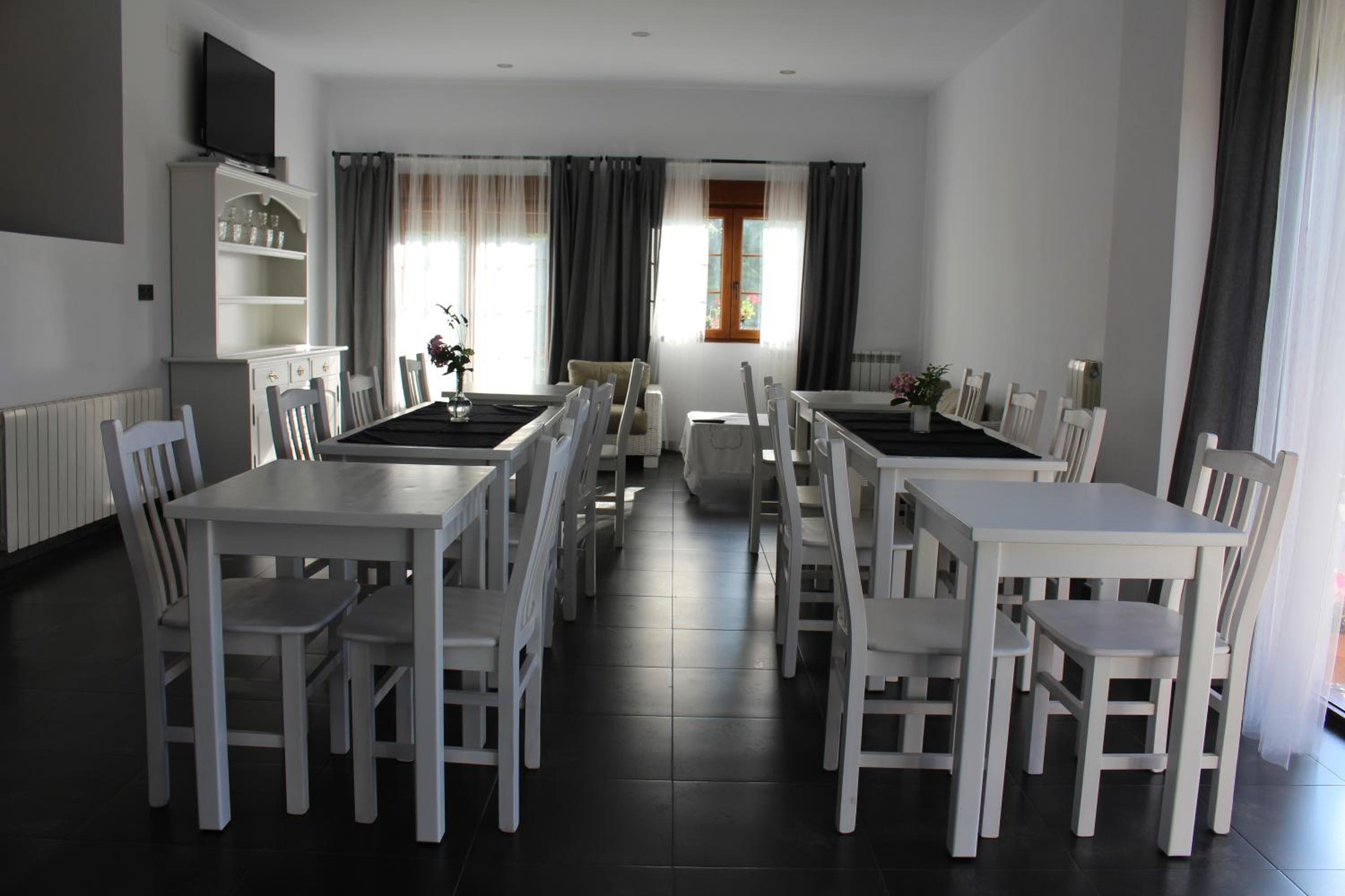 Hosteria La Moraleja