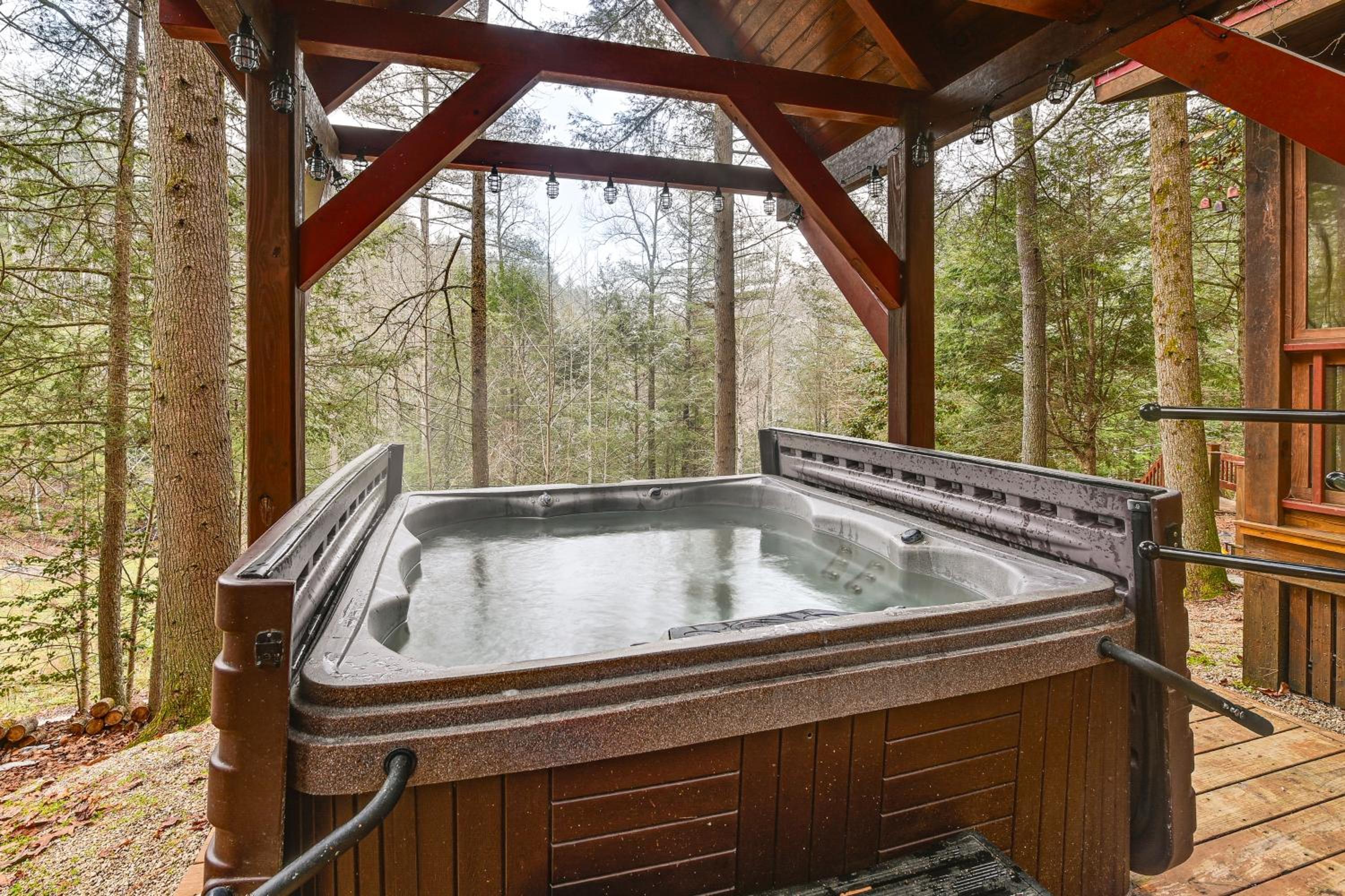 Beautiful Wood Cabin in Red River Gorge
