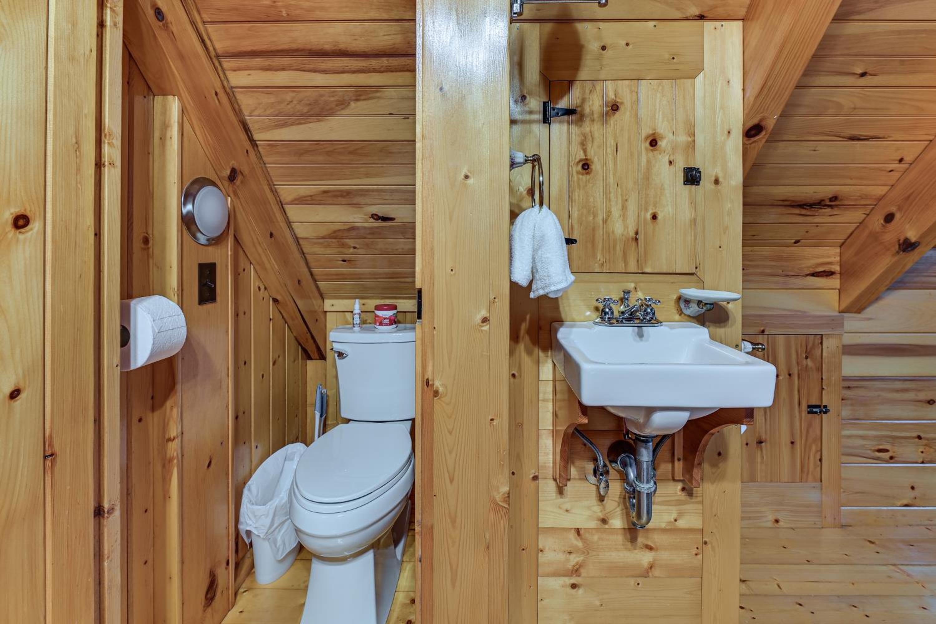 Beautiful Wood Cabin in Red River Gorge