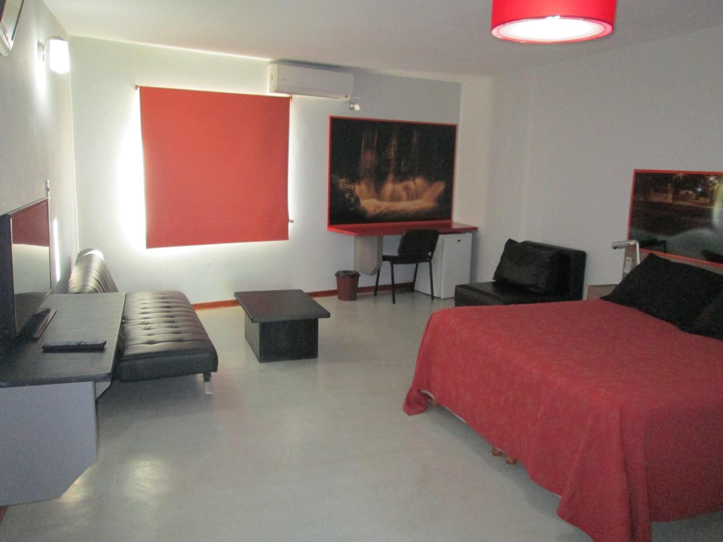 Cañas Suites Urbanas